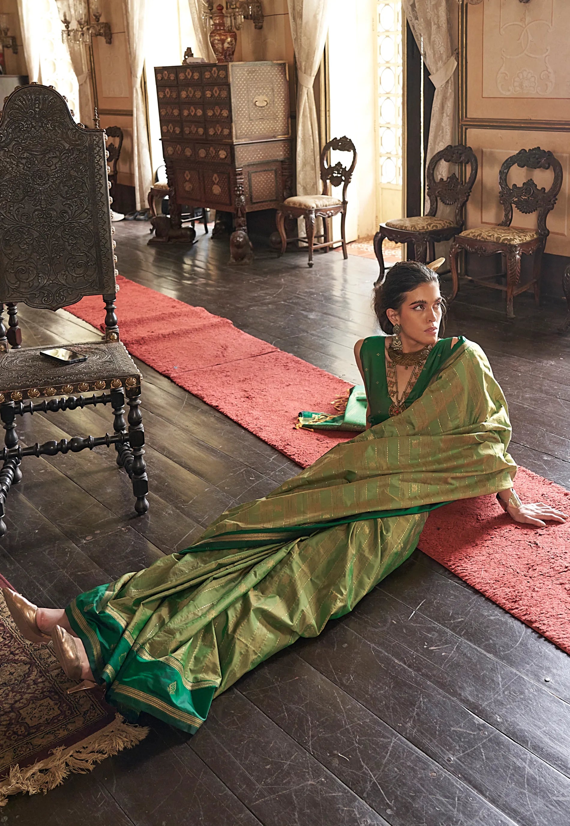 Green Kanjivaram Silk Saree With Blouse Piece – Adi Akshoy & Co.