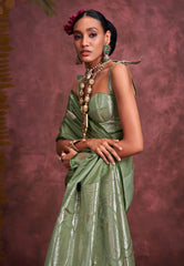 Pesta Green Mashru Silk Saree with Blouse Piece - Adi Akshoy & Co.