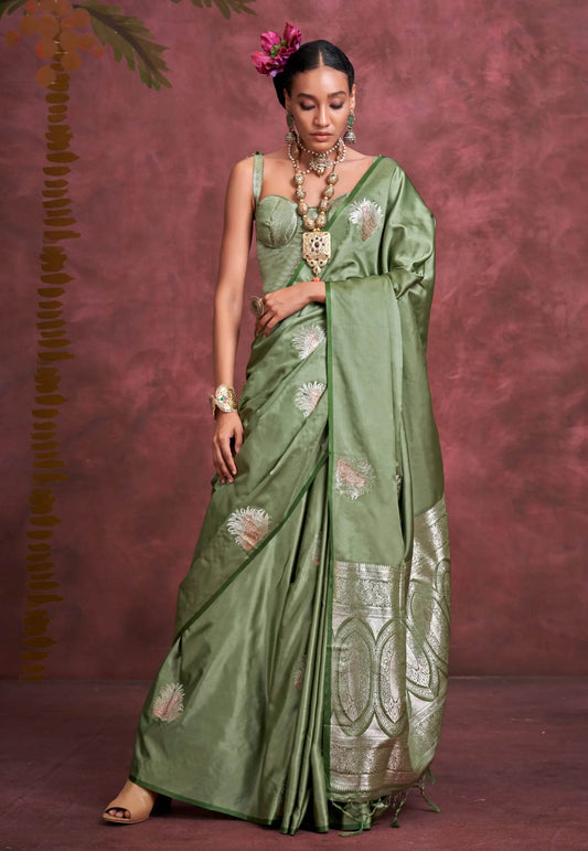 Pesta Green Mashru Silk Saree with Blouse Piece - Adi Akshoy & Co.