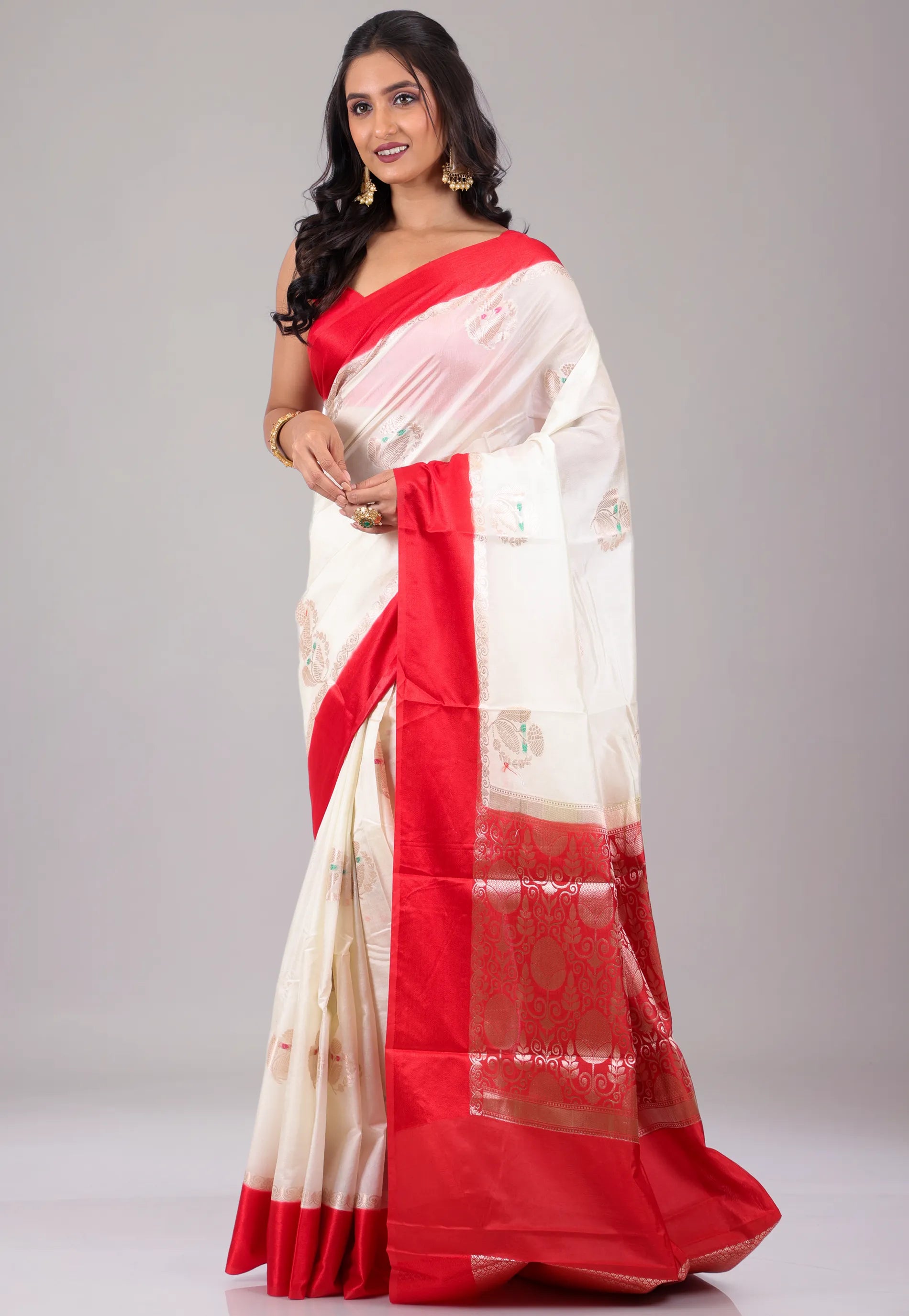 Off White with Red Border Katan Silk Saree With Blouse Piece - Adi Akshoy & Co.