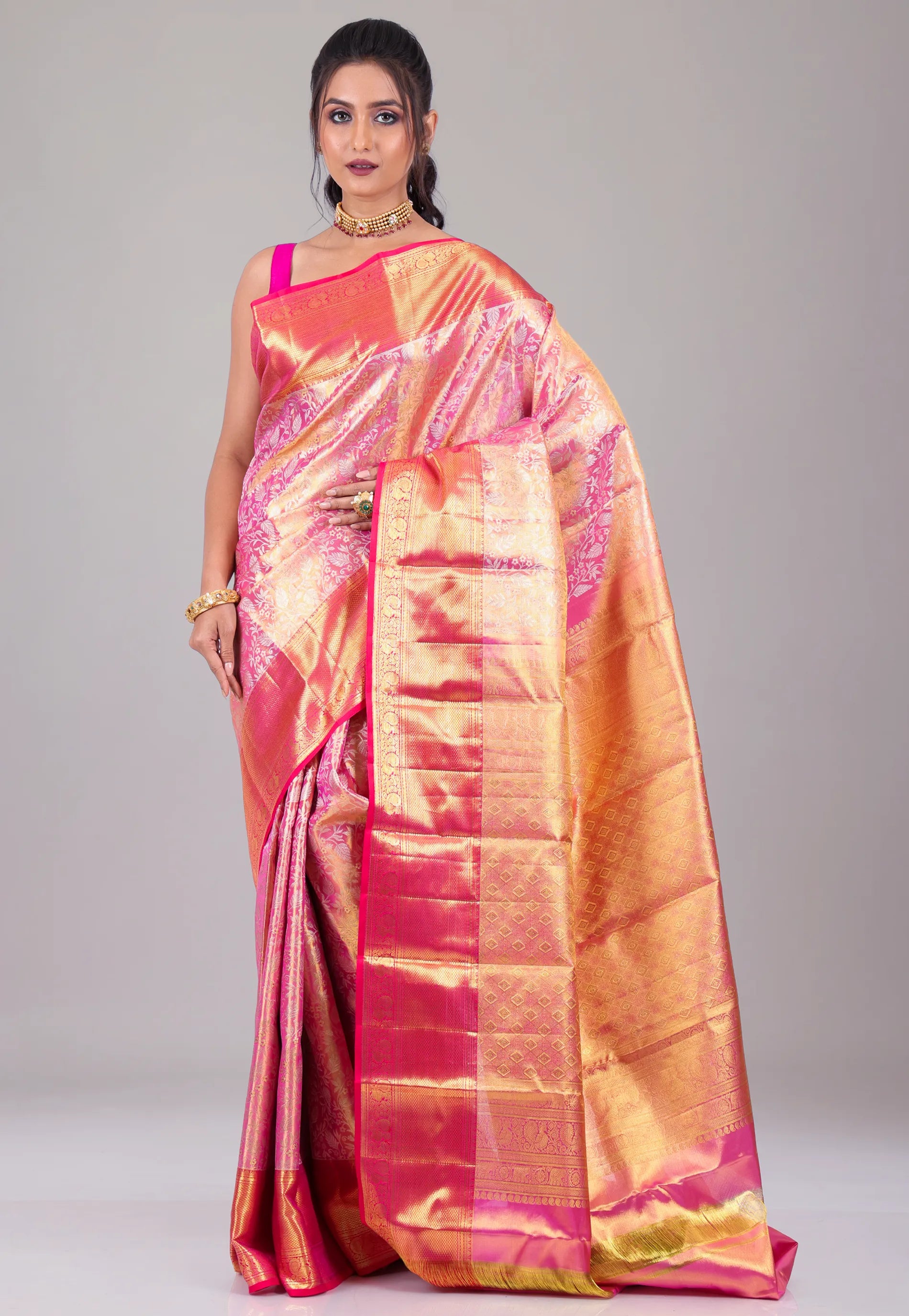 Rani with Golden Pure Tissue Kanjivaram Silk Saree With Blouse Piece - Adi Akshoy & Co.