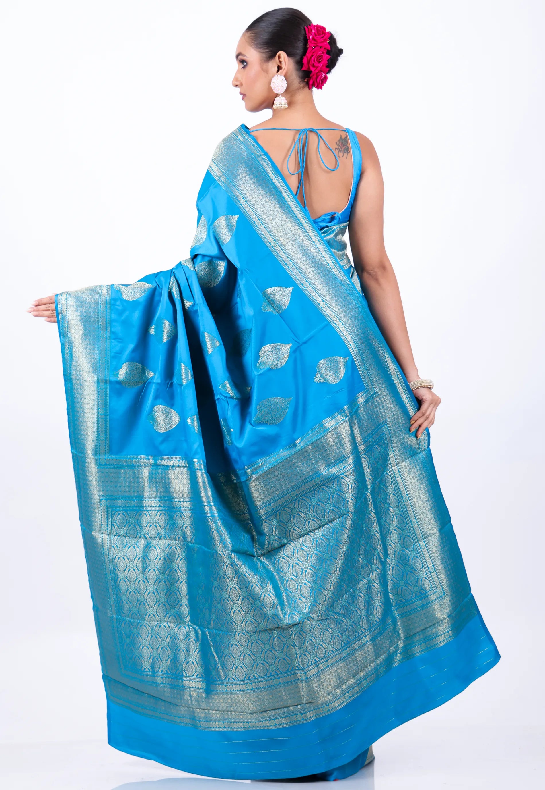 Feroza Blue Mashru Silk Saree with Blouse Piece - Adi Akshoy & Co.