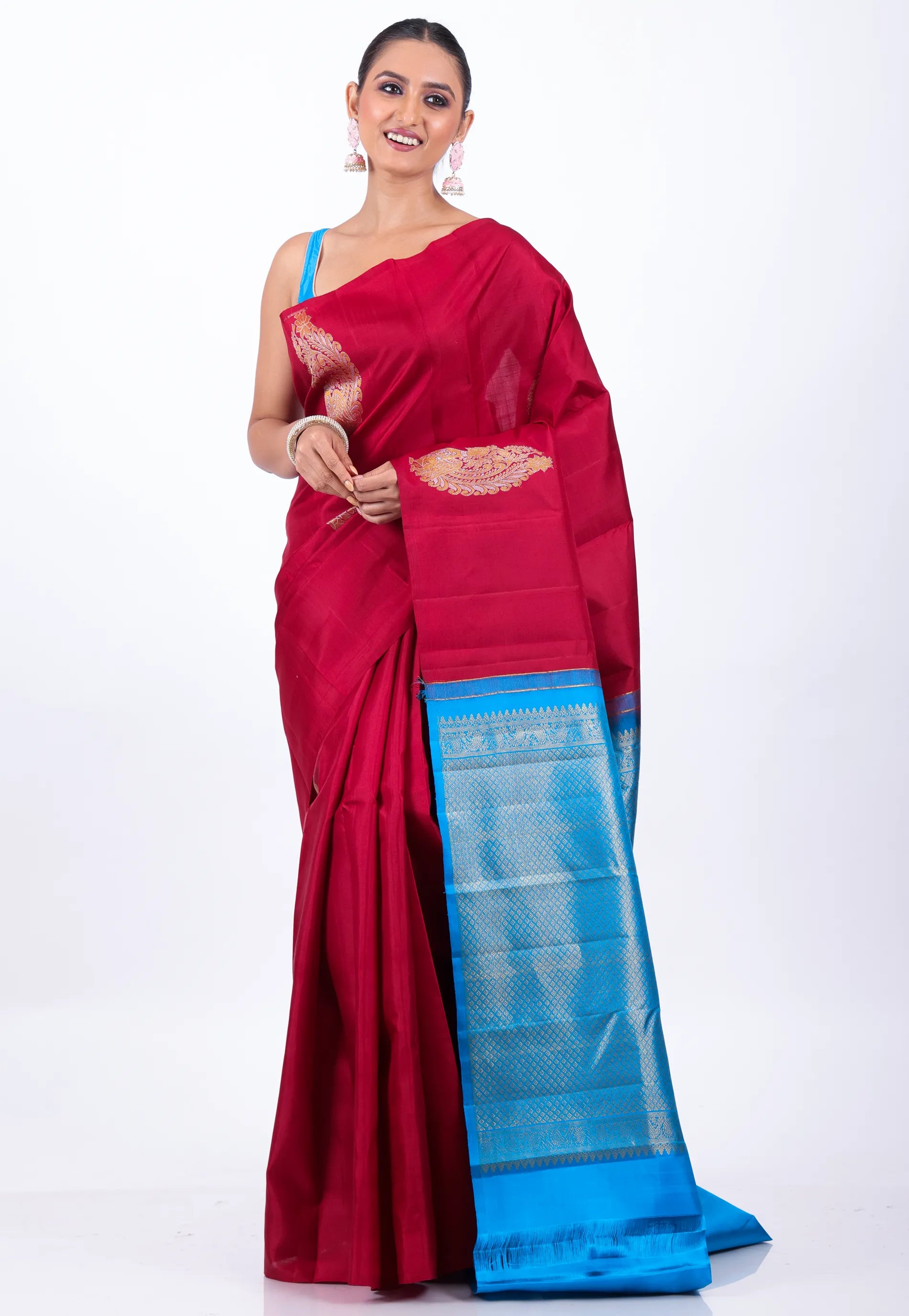 Red Pure Kanjivaram Silk Saree With Blouse Piece - Adi Akshoy & Co.