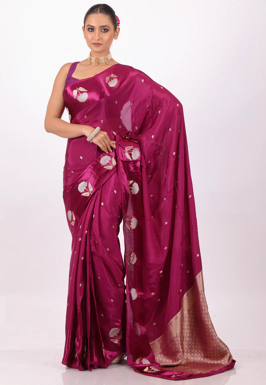 Magenta Mashru Silk Saree With Blouse Piece - Adi Akshoy & Co.