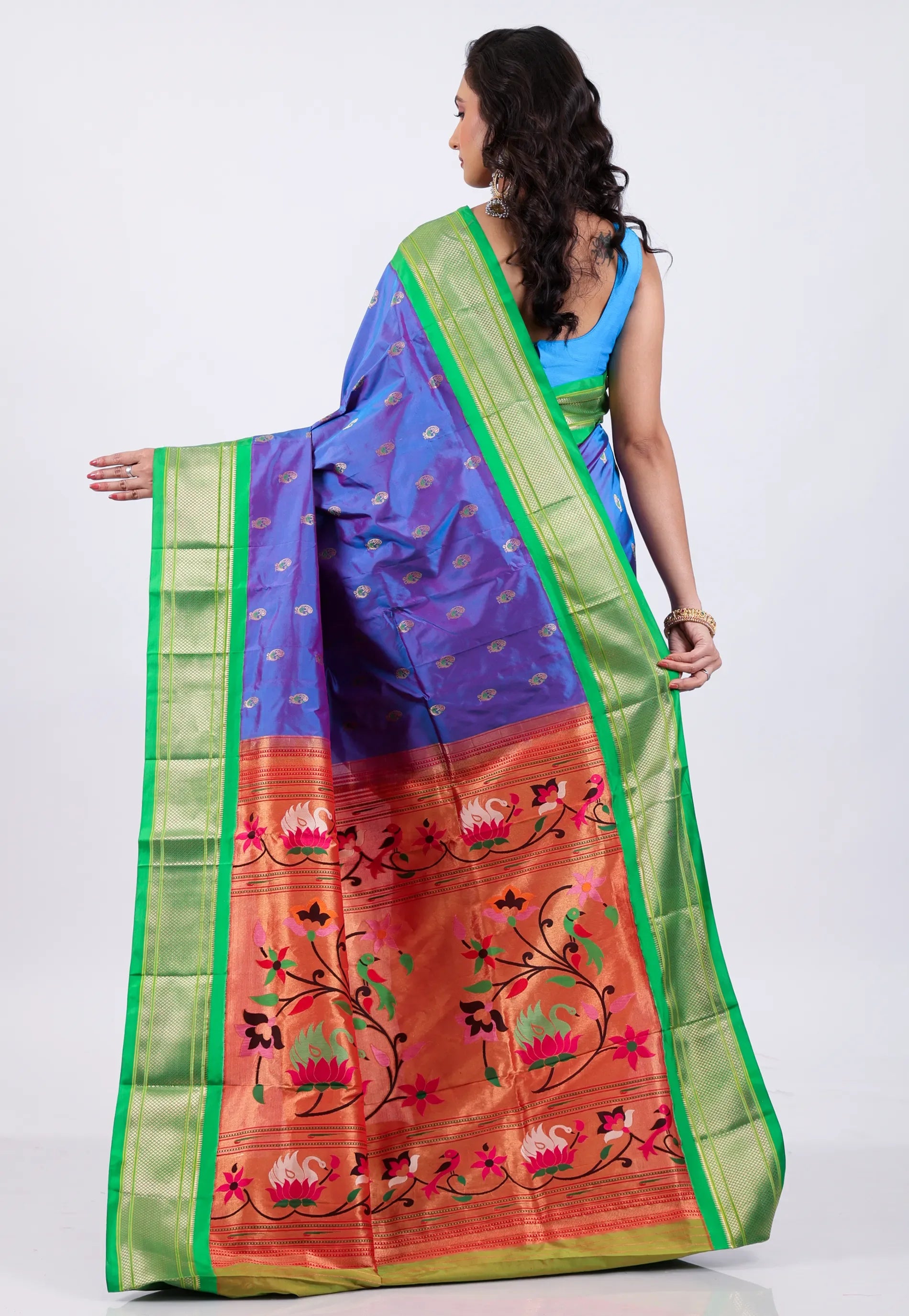 Dual Shades of Purple & Blue with Green Border Pure Paithani Silk Saree With Blouse Piece - Adi Akshoy & Co.