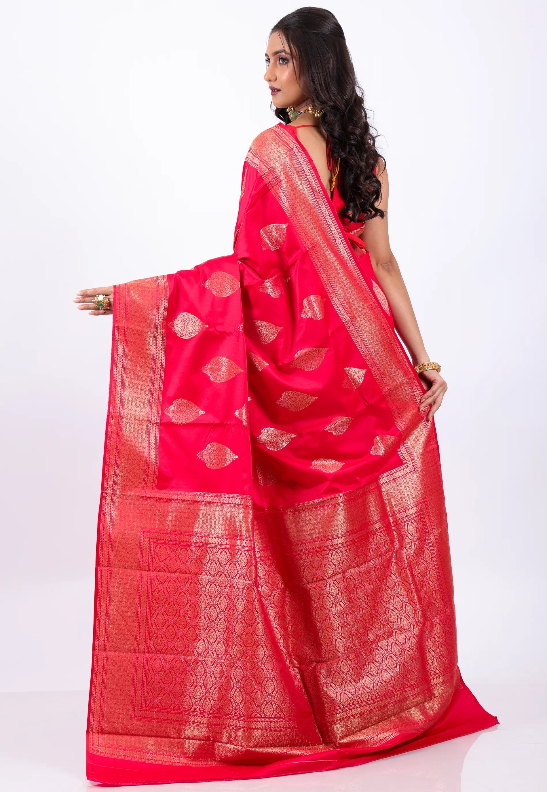 Rani Mashru Silk Saree with Blouse Piece - Adi Akshoy & Co.