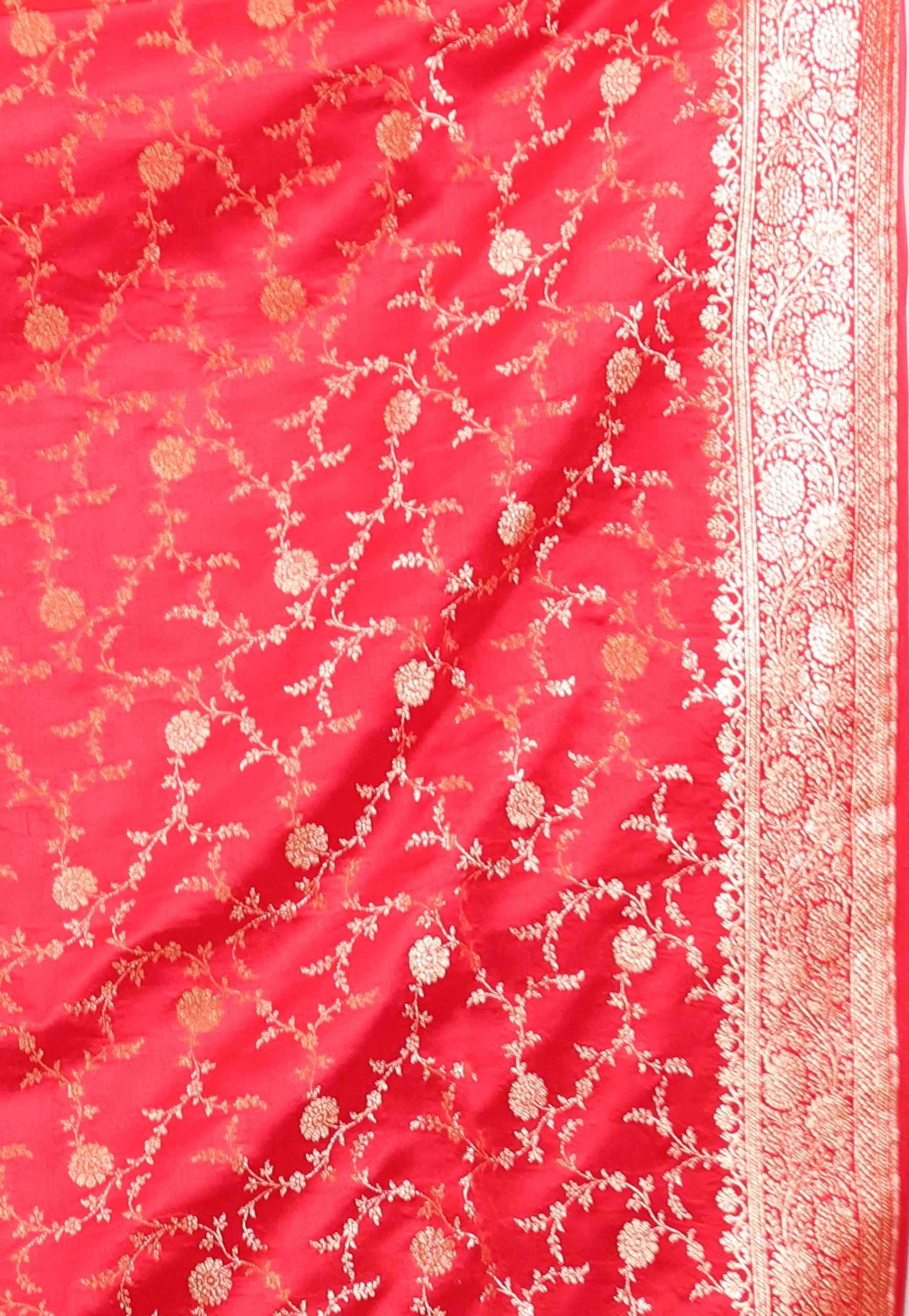 Pink with Red Border Pastel Banarasi Saree With Blouse Piece - Adi Akshoy & Co.