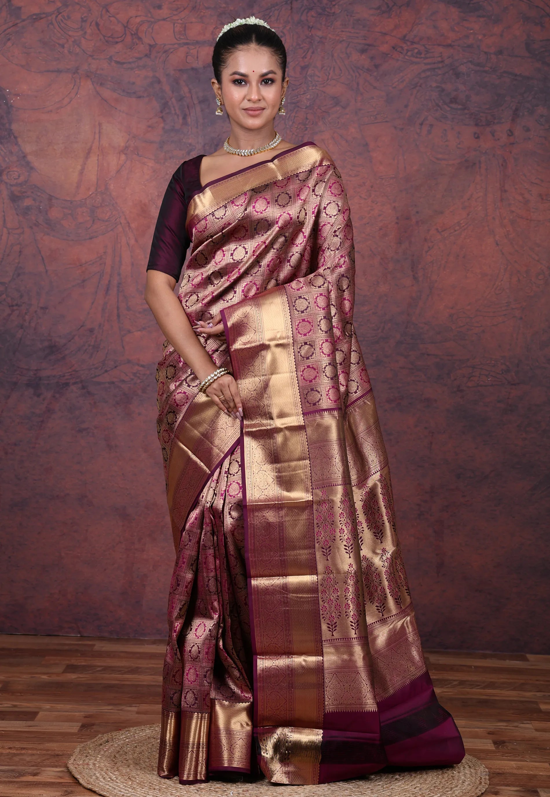 Magenta Pure Kanjivaram Silk Saree with Blouse Piece - Adi Akshoy & Co.