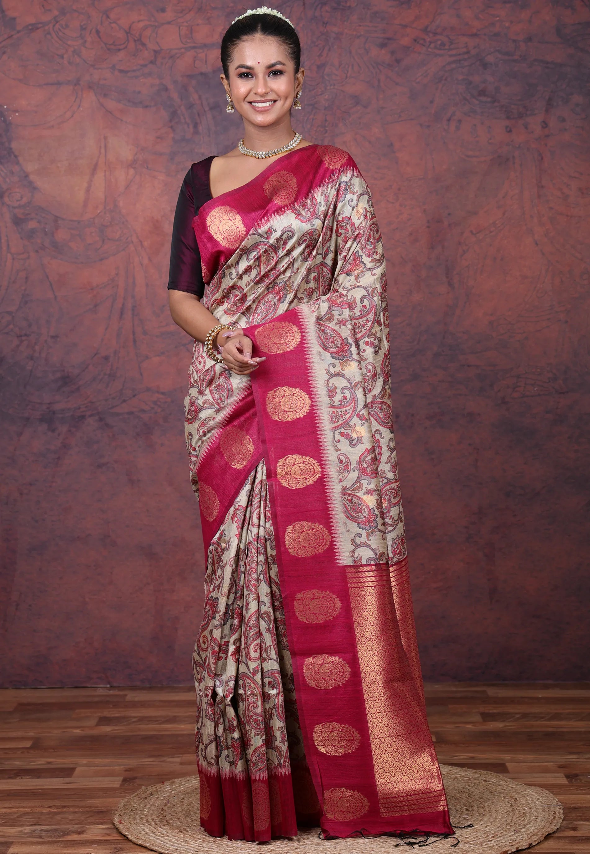 Tussar Colour Tussar Kalamkari Silk Saree with Blouse Piece - Adi Akshoy & Co.