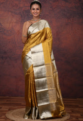 Golden Brocade Pure Tissue Kanjivaram Silk Saree With Blouse Piece - Adi Akshoy & Co.