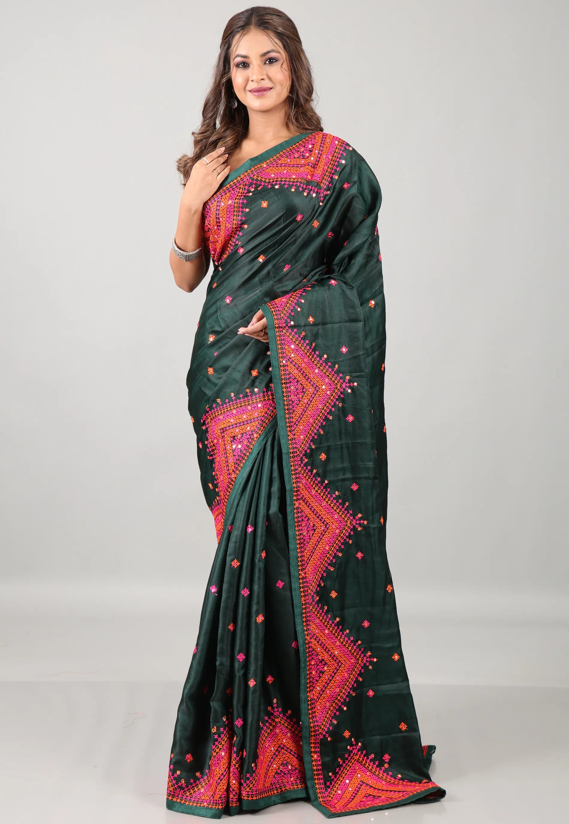 Rama Green Kantha Silk Saree With Blouse Piece - Adi Akshoy & Co.
