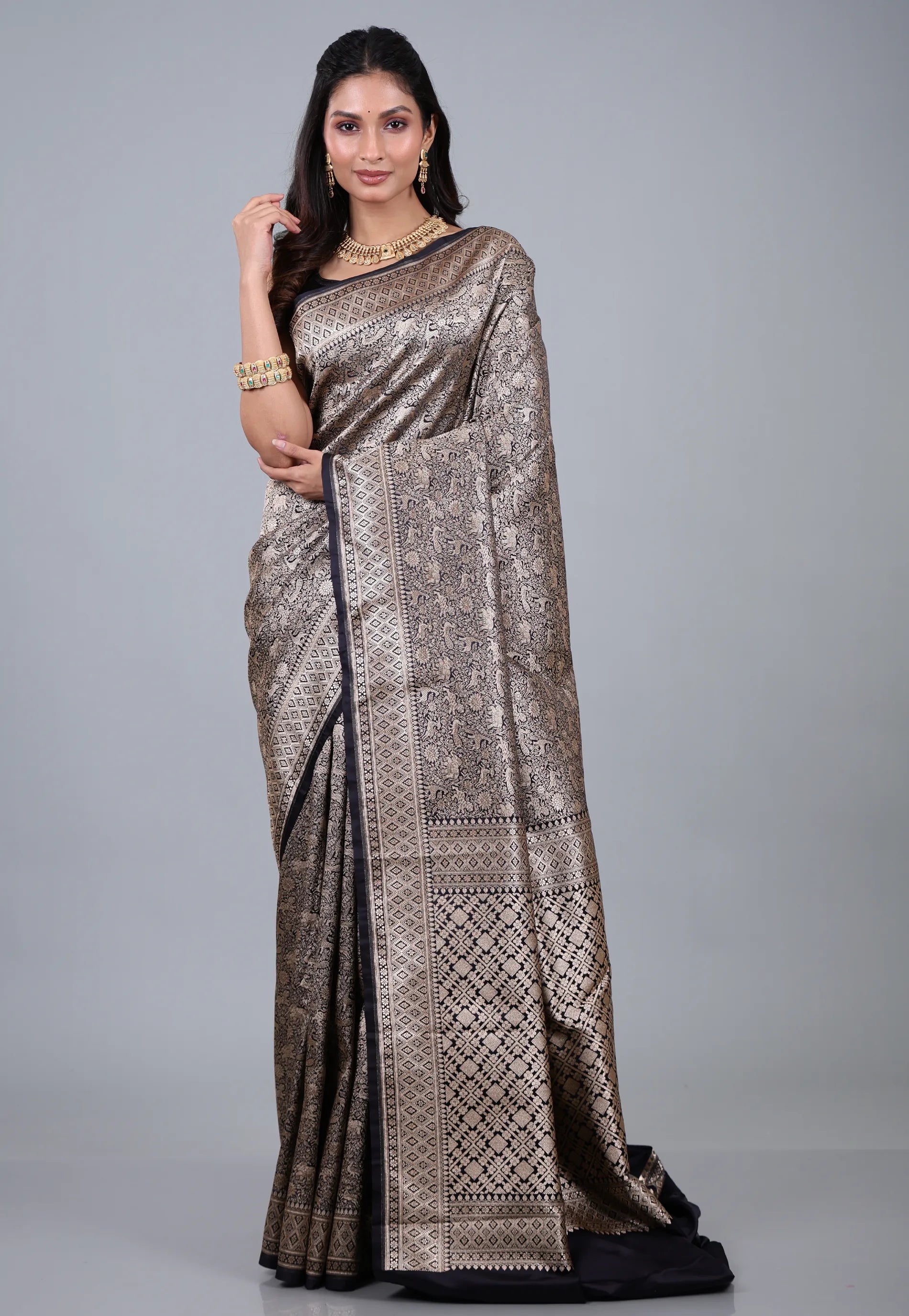 Deep Navy Blue Shikargah Katan Silk Saree With Blouse Piece - Adi Akshoy & Co.