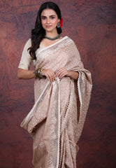 Pale Beige Tussar Kantha Silk Saree With Blouse Piece - Adi Akshoy & Co.