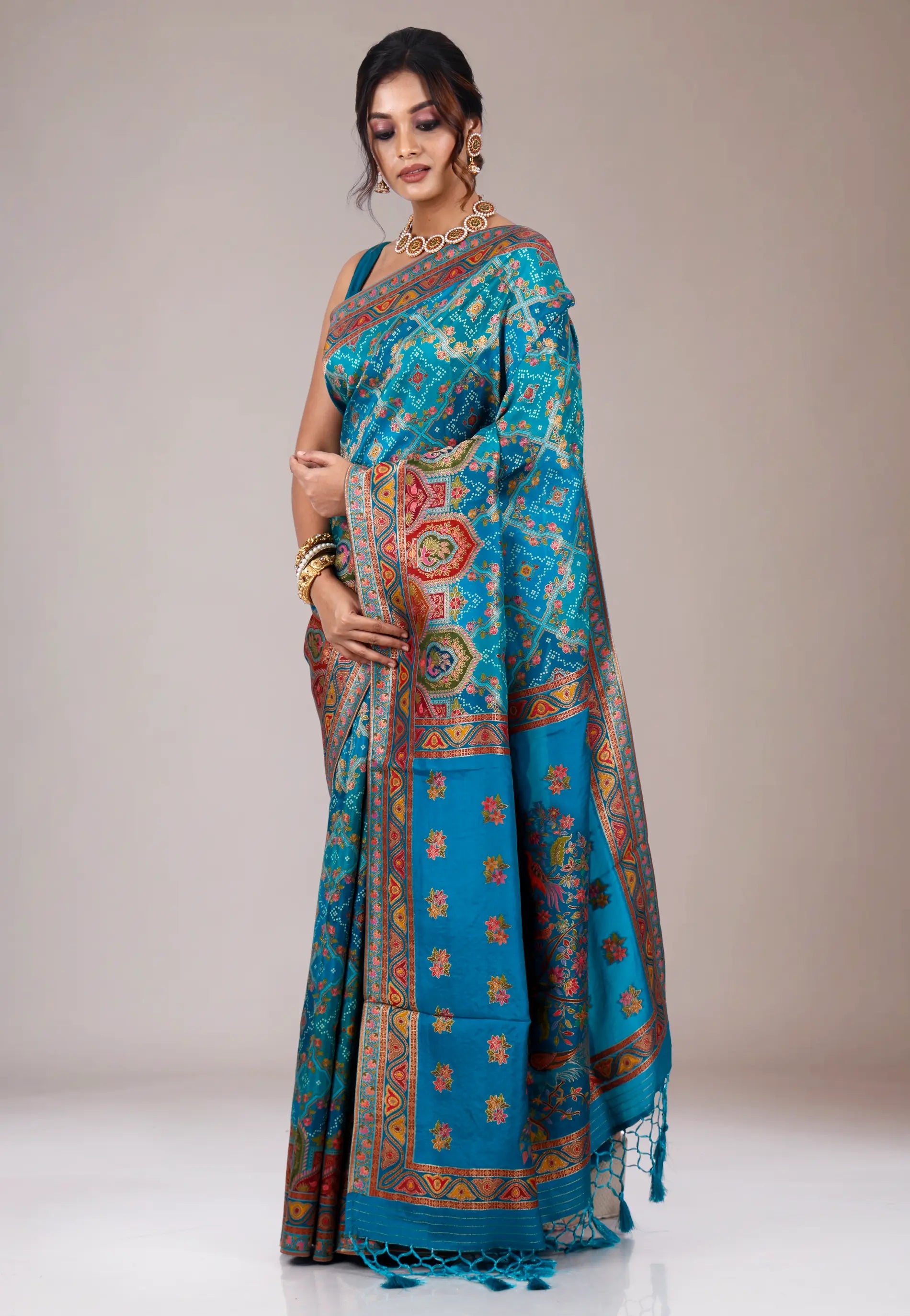 Feroza Blue Kani Silk Saree With Blouse Piece