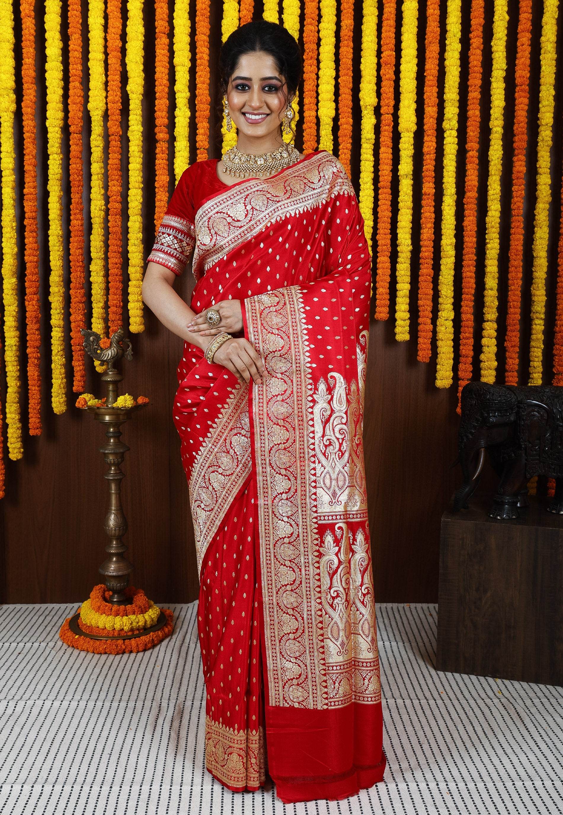 Red Wedding Banarasi Silk Saree with Blouse Piece - Adi Akshoy & Co.