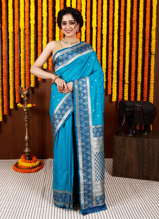 Feroza Blue with Peacock Blue Border Kanjivaram Silk Saree With Blouse Piece - Adi Akshoy & Co.