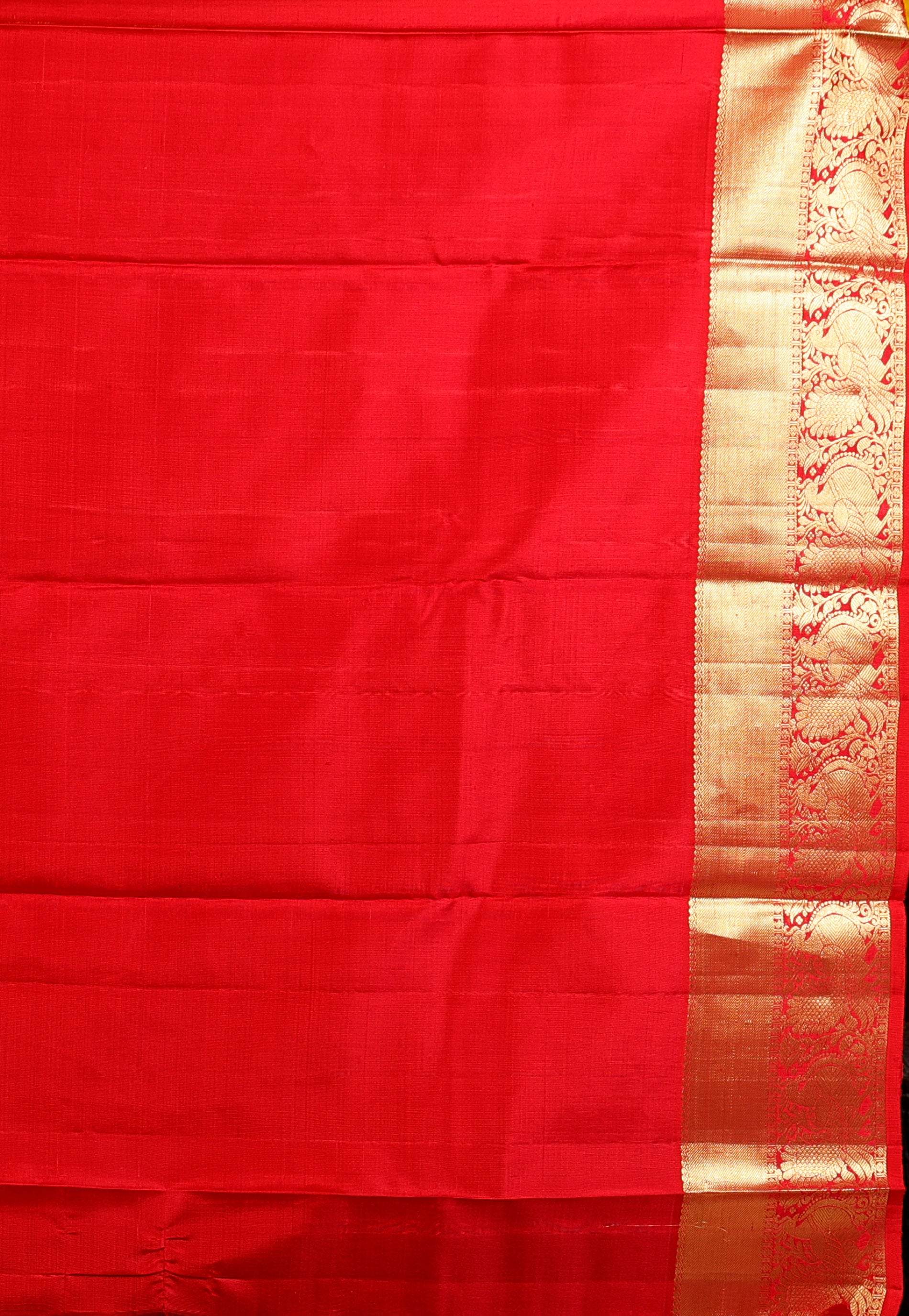 Cross Maroon with Red Border Kanjivaram Silk Saree With Blouse Piece - Adi Akshoy & Co.