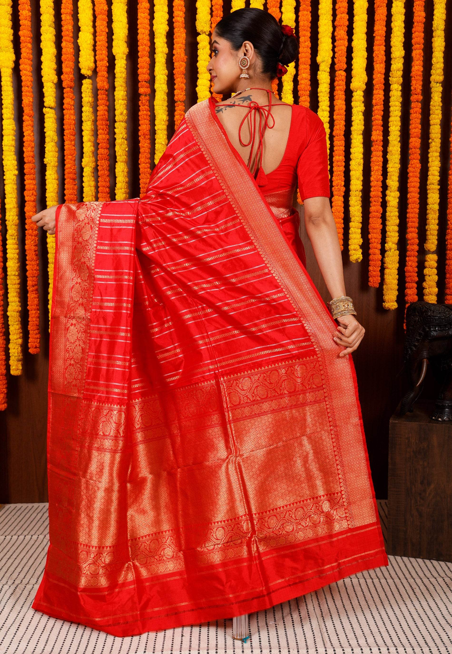 Red Kadwa Katan Pure Silk Saree With Blouse Piece - Adi Akshoy & Co.
