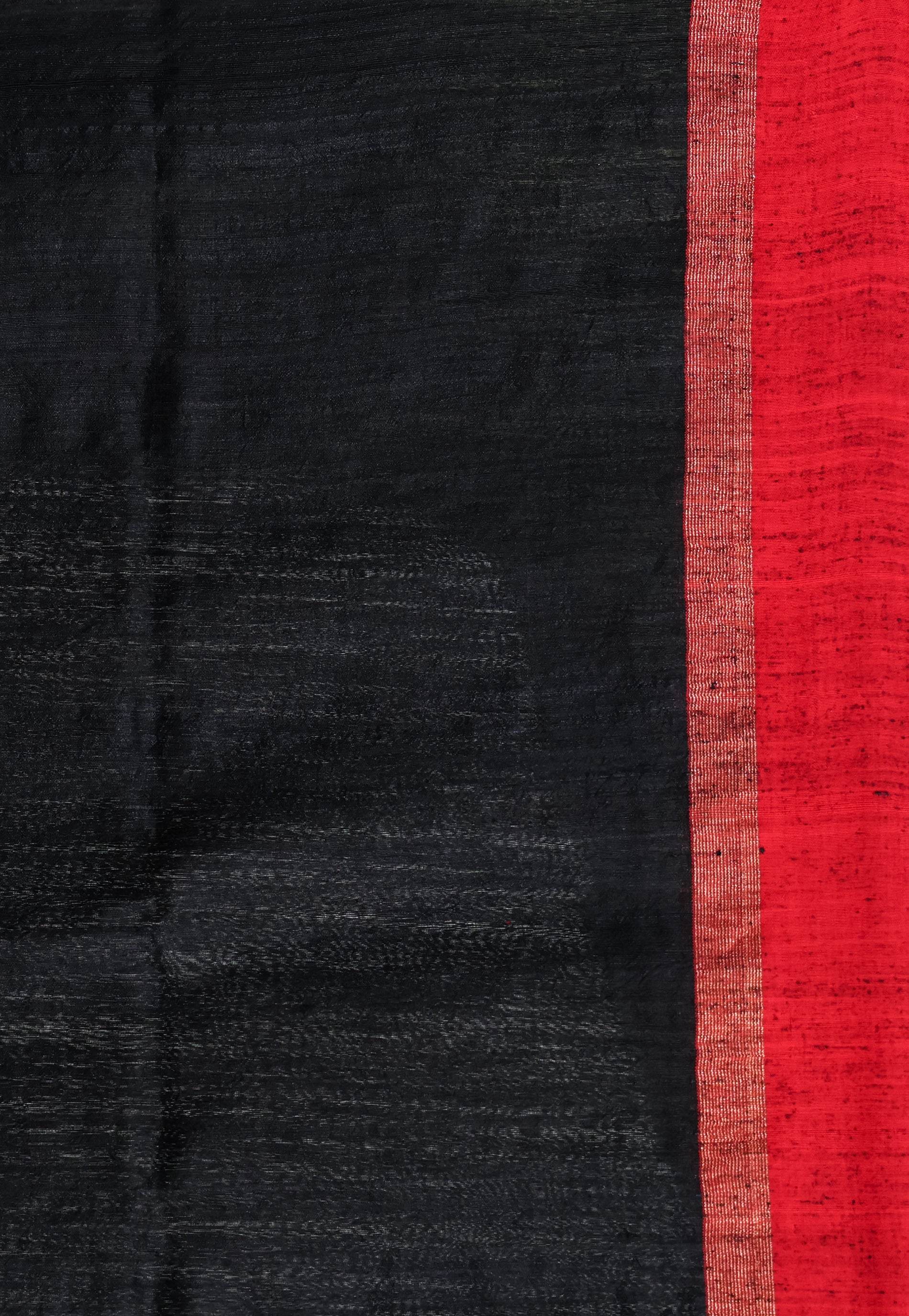 Black Matka Handloom Saree With Blouse Piece - Adi Akshoy & Co.