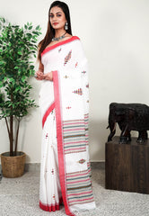 White Handloom Saree With Blouse Piece - Adi Akshoy & Co.