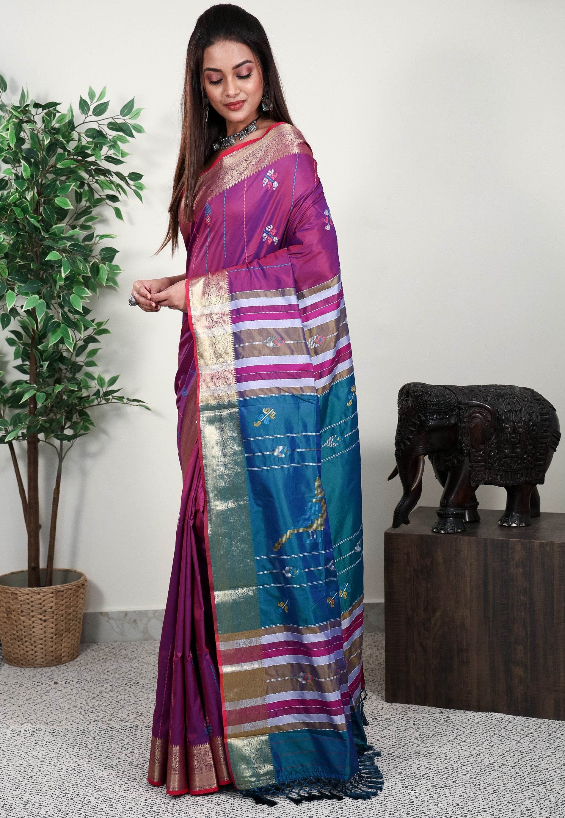Magenta Blended Silk Handloom Saree With Blouse Piece - Adi Akshoy & Co.