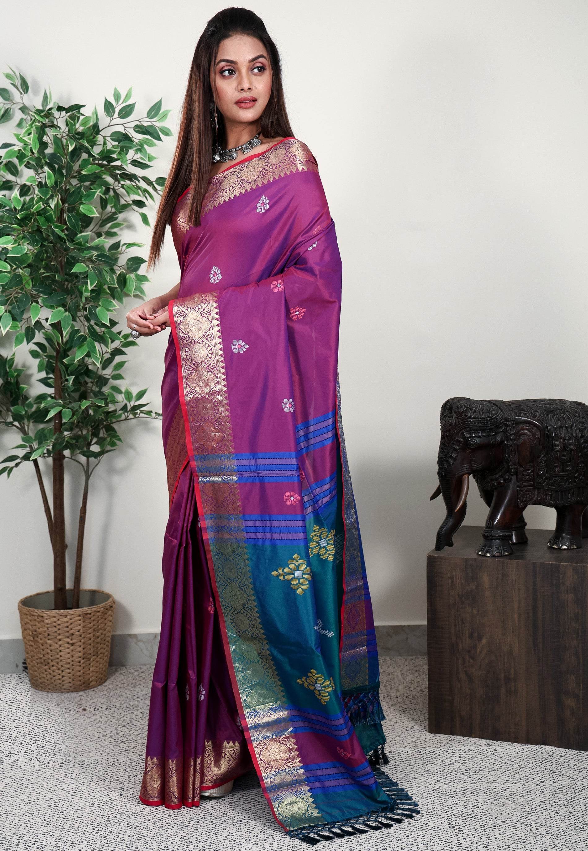 Magenta Blended Silk Handloom Saree With Blouse Piece - Adi Akshoy & Co.