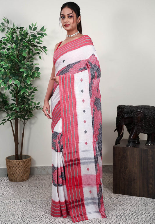 White Base Handloom Saree Without Blouse Piece - Adi Akshoy & Co.