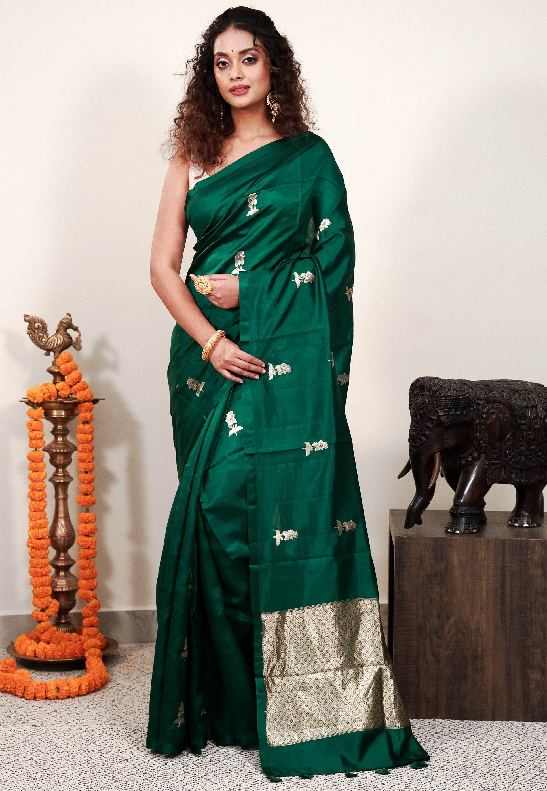 Bottle Green Katan Pure Silk Saree With Blouse Piece - Adi Akshoy & Co.