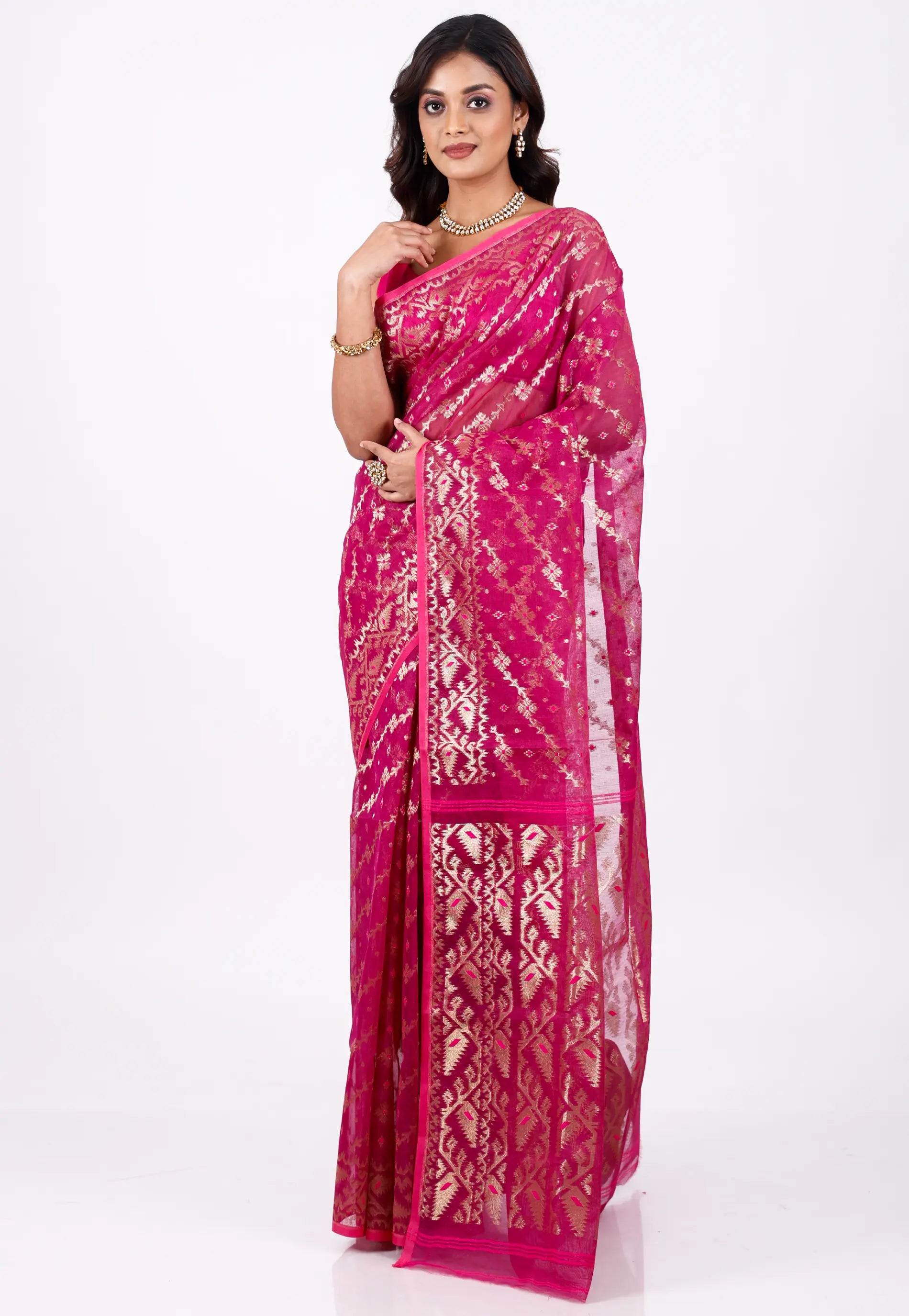 Rani Dhakai Jamdani Cotton Saree without Blouse Piece