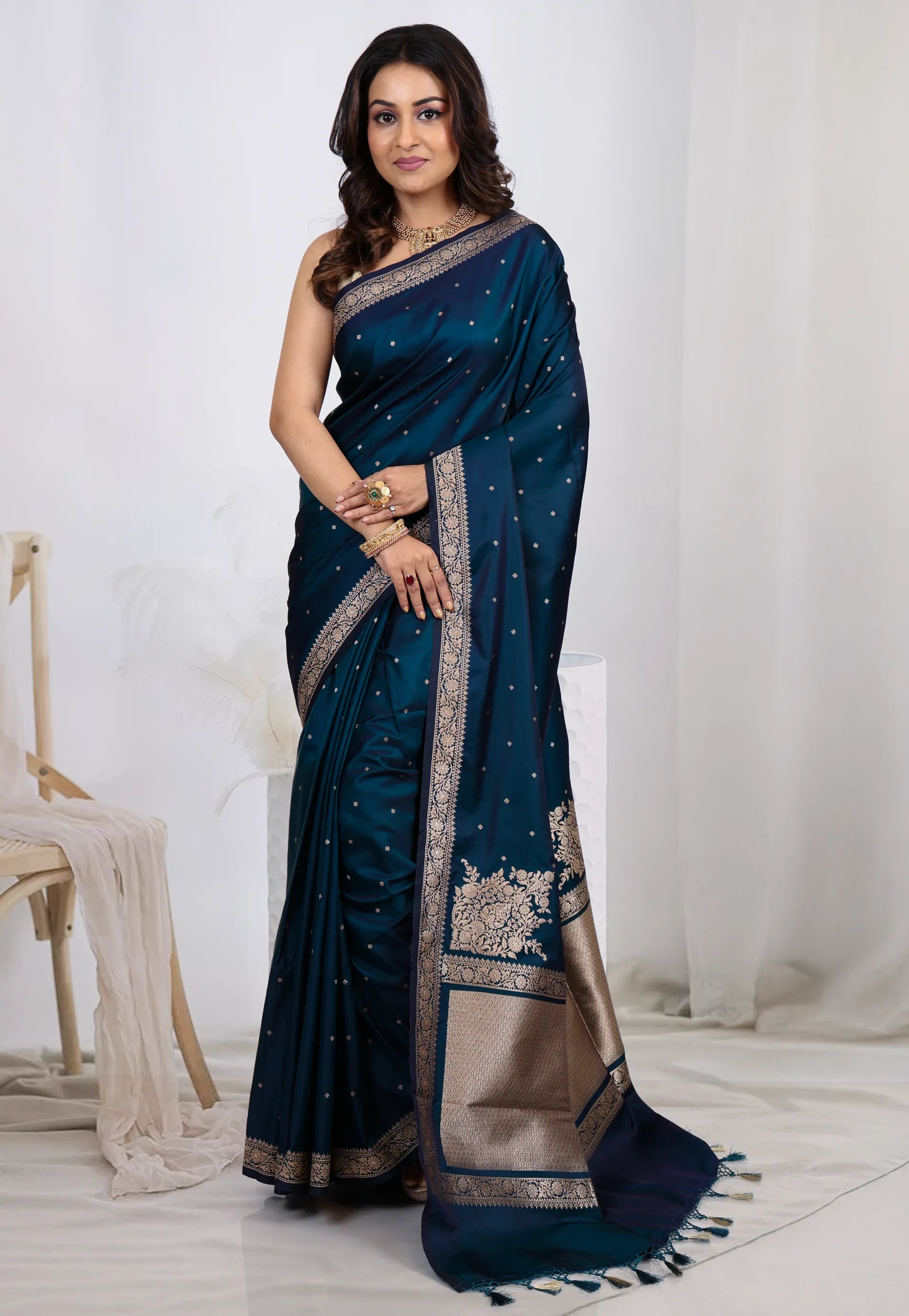 Midnight Blue Mashru Silk Saree with Blouse Piece - Adi Akshoy & Co