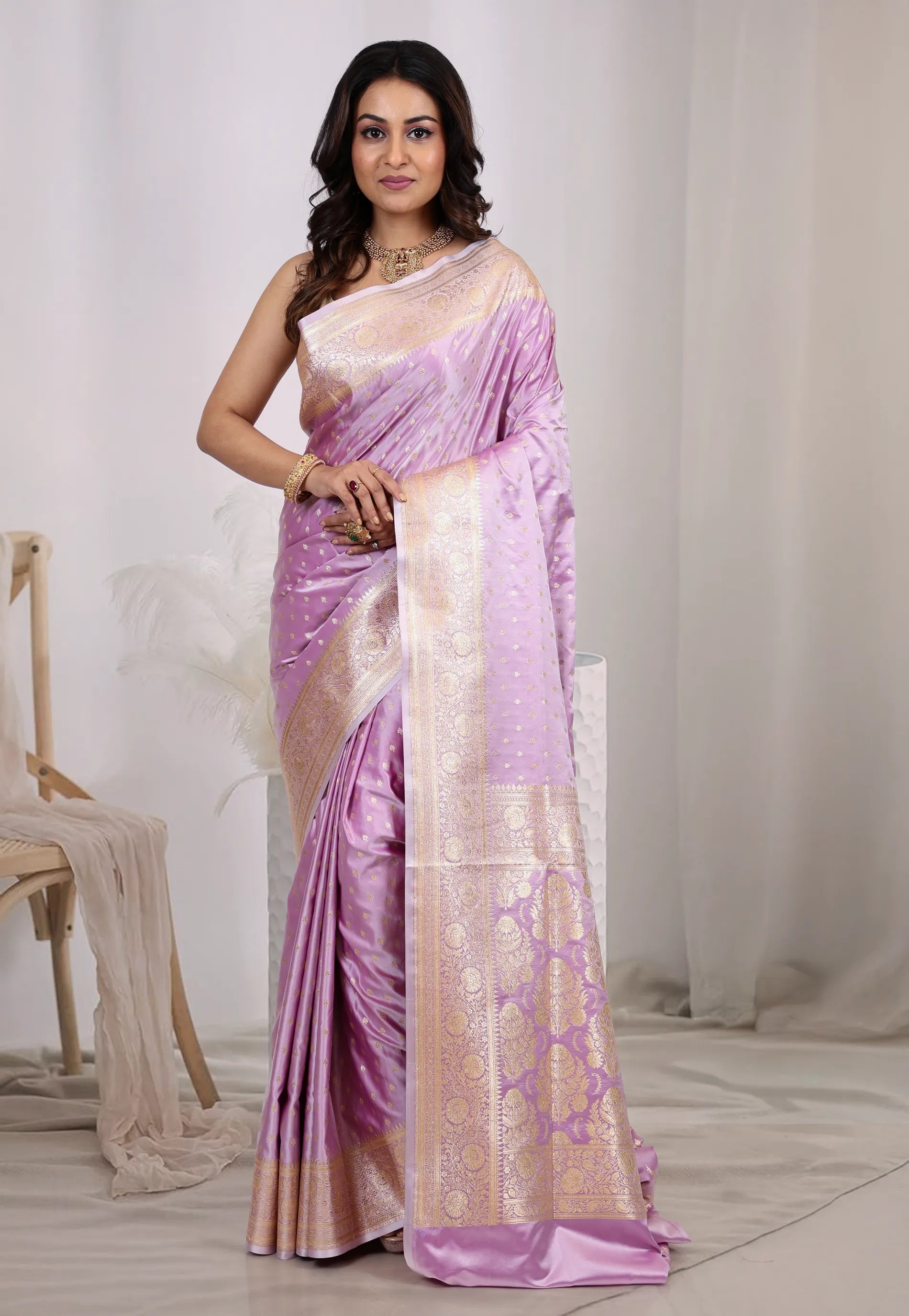 Light Purple Pastel Banarasi Saree With Blouse Piece - Adi Akshoy & co.