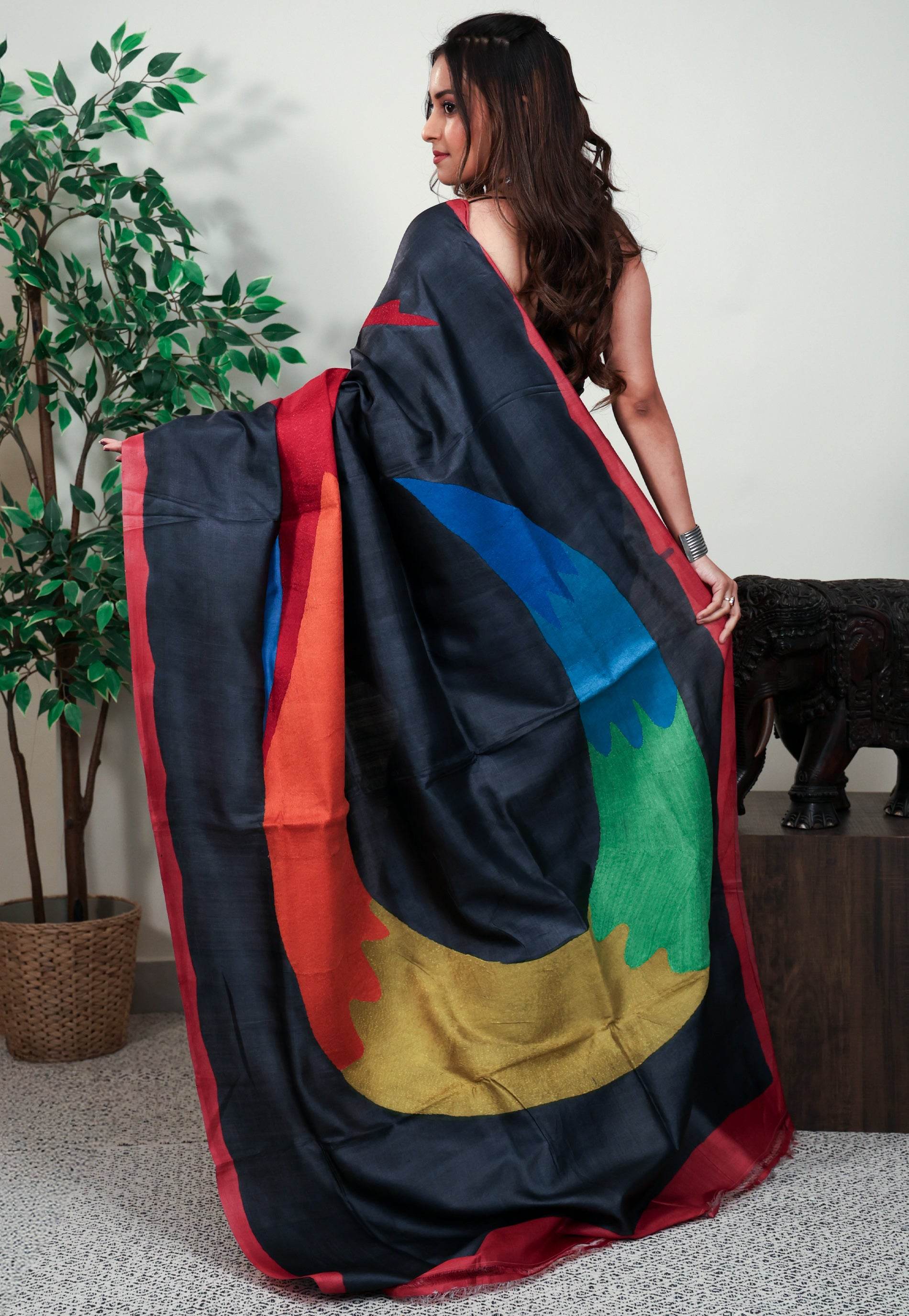 Charcoal Grey Tussar Pure Silk Kantha Saree With Blouse Piece - Adi Akshoy & Co.