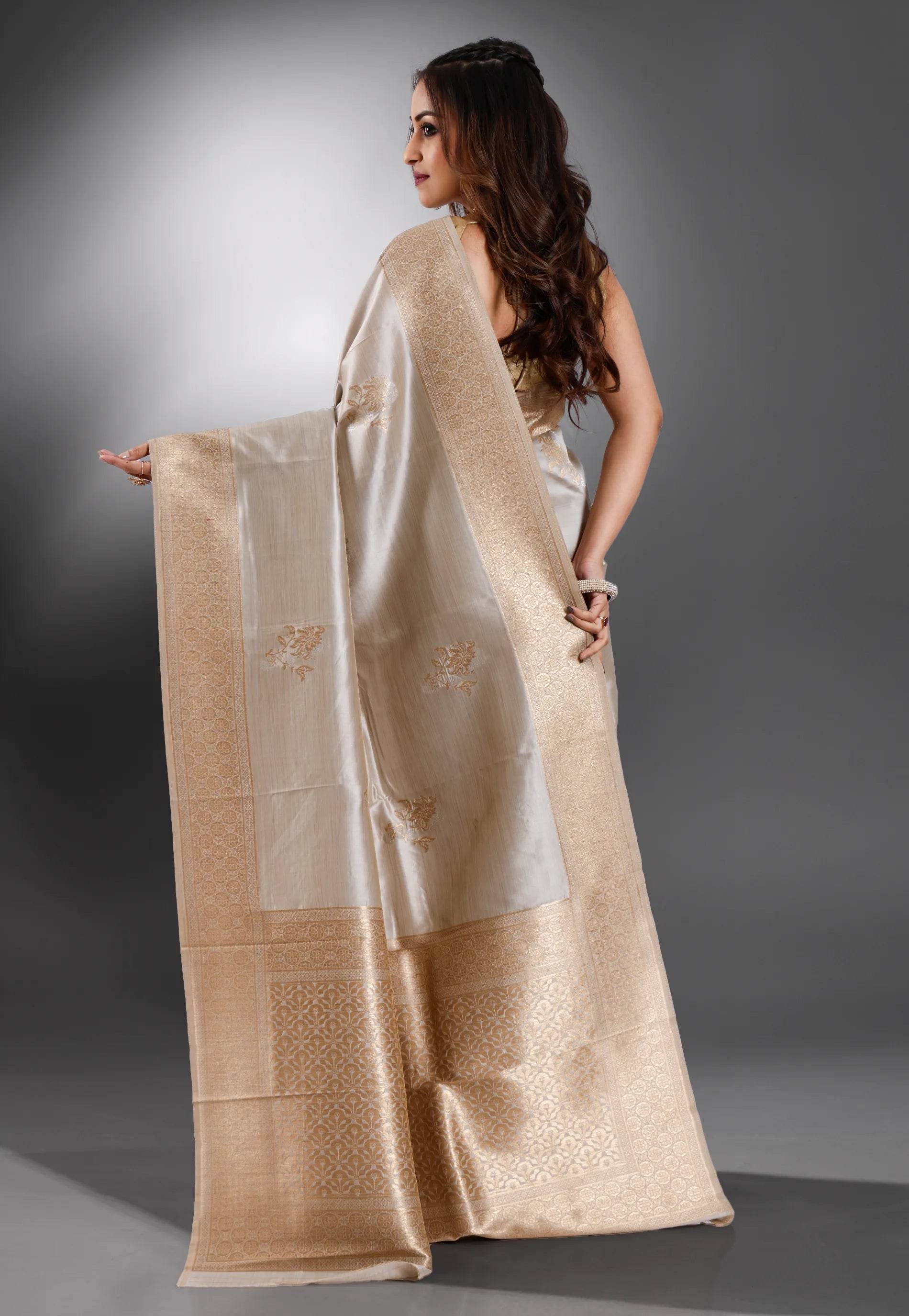 Grey Katan Silk Saree With Blouse Piece - Adi Akshoy & Co.
