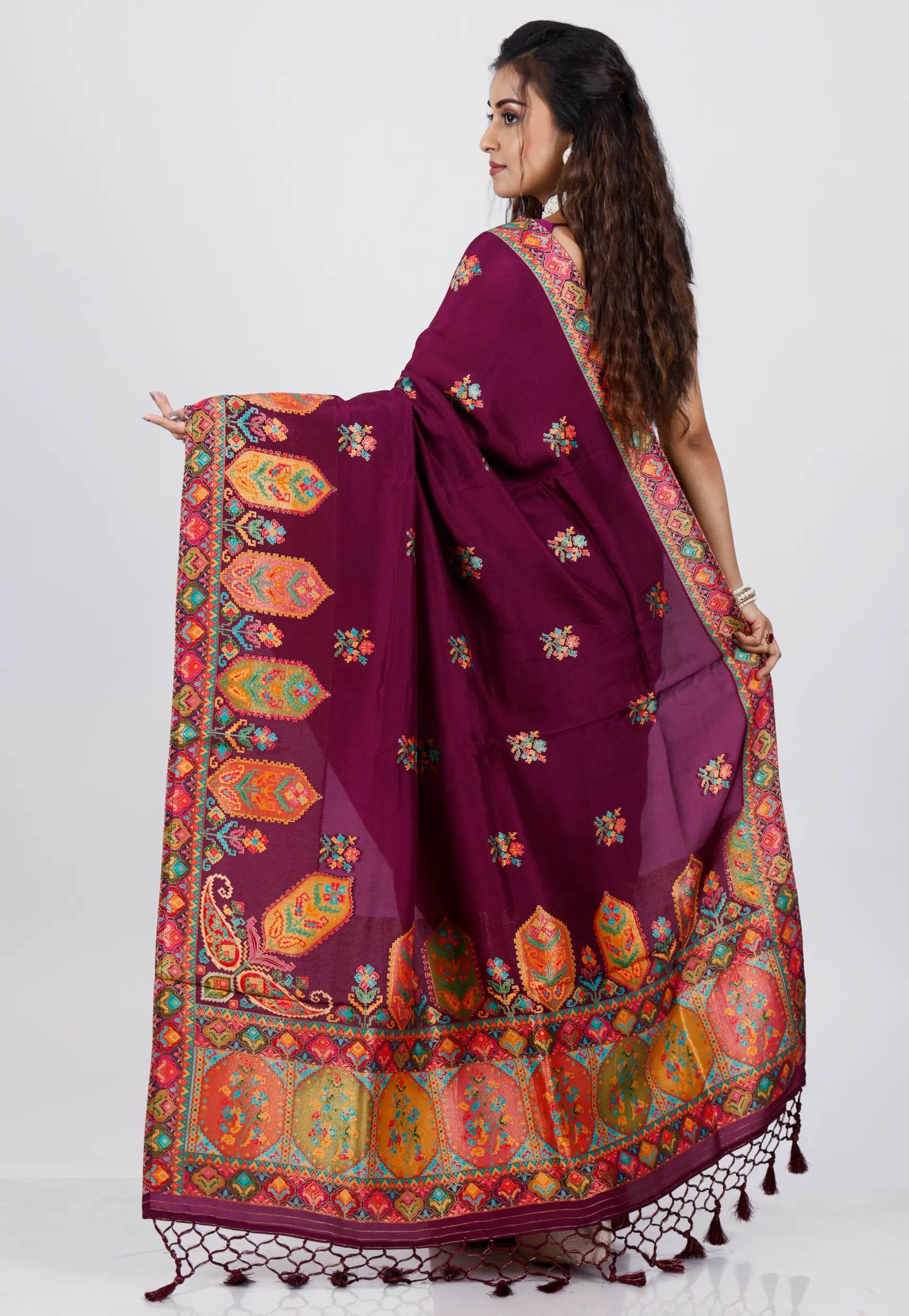 Magenta Kani Silk Saree With Blouse Piece - Adi Akshoy & Co.