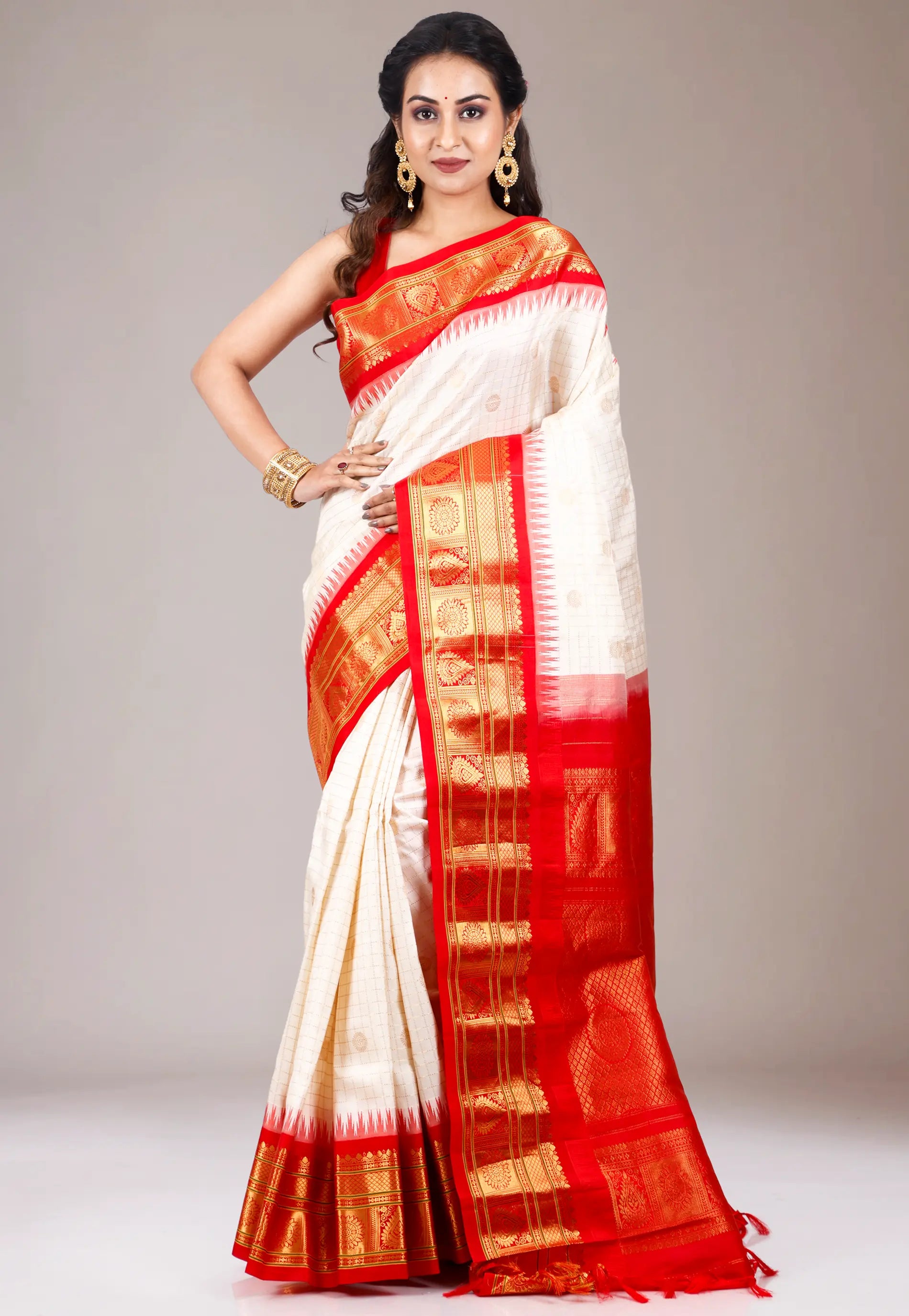 Off White with Red Border Gadwal Pure Silk Saree With Blouse Piece