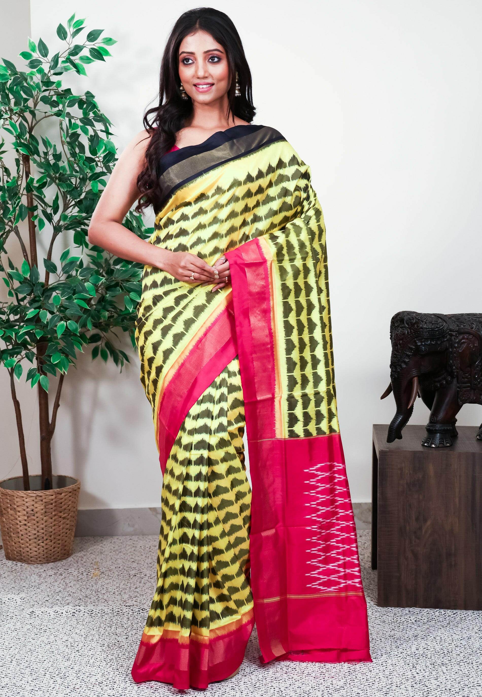 Yellow with Ganga-Jamuna Border (Navy blue and Rani Pink) Handloom Ikkat Saree With Blouse Piece - Adi Akshoy & Co.