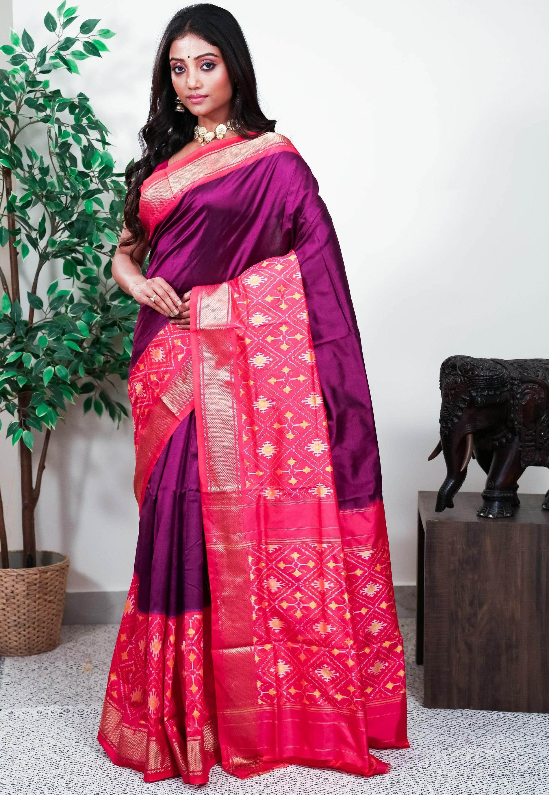 Magenta with Rani Pink Border Handloom Ikkat Saree With Blouse Piece - Adi Akshoy & Co.