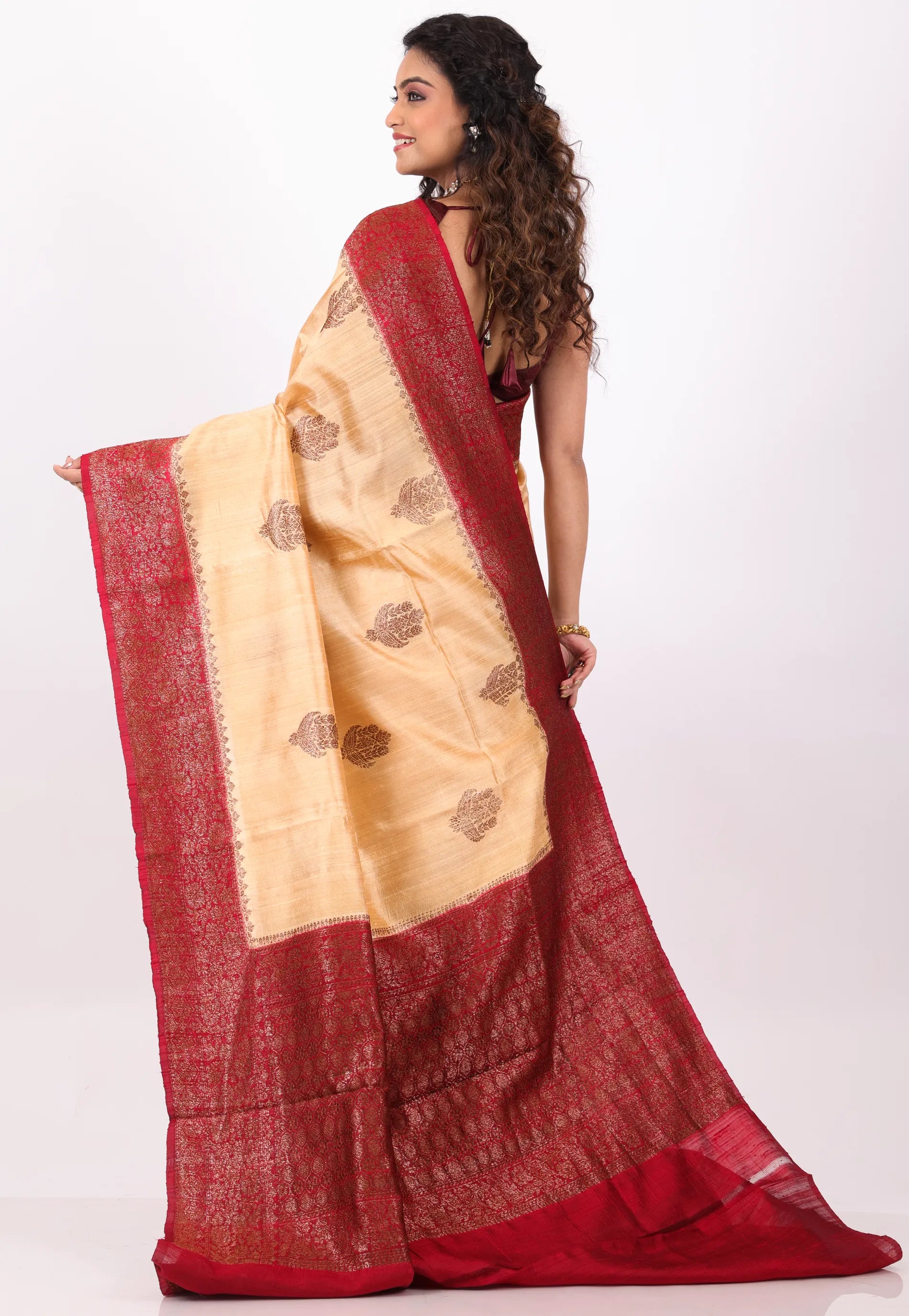 Tussar Colour with Red Border Pure Tussar Silk with Blouse Piece - Adi Akshoy & Co.