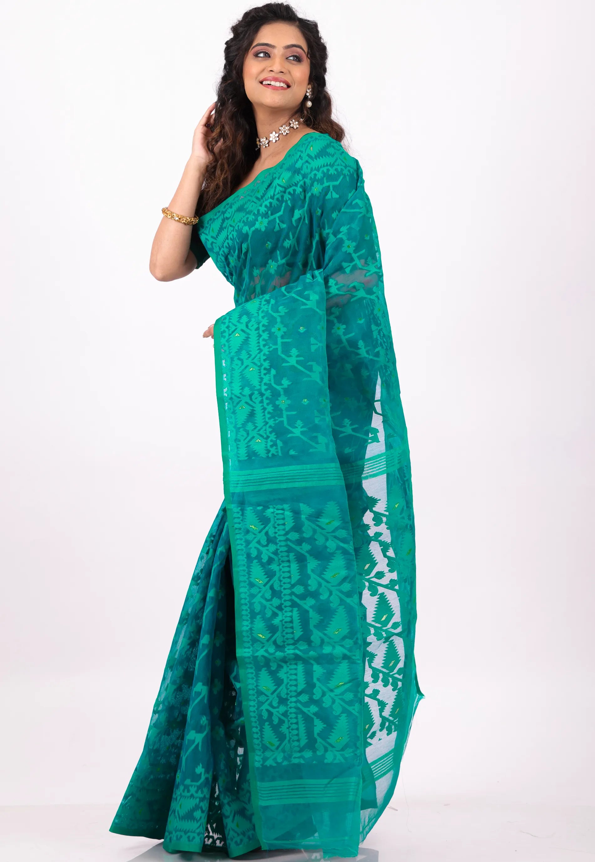Rama Green Dhakai Jamdani Cotton Saree without Blouse Piece - Adi Akshoy & Co.