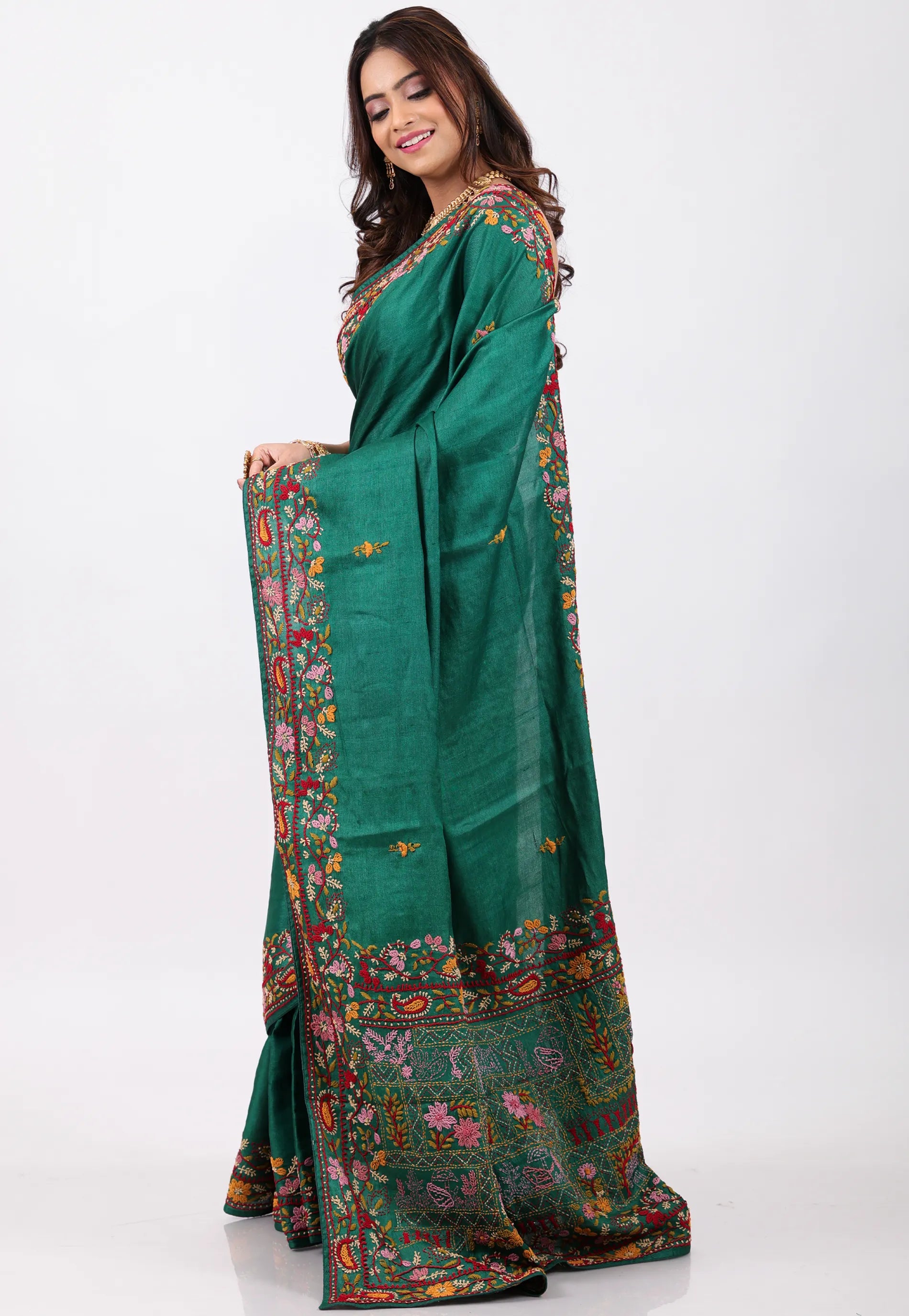 Bottle Green Pure Kantha Silk Saree With Blouse Piece - Adi Akshoy & Co.
