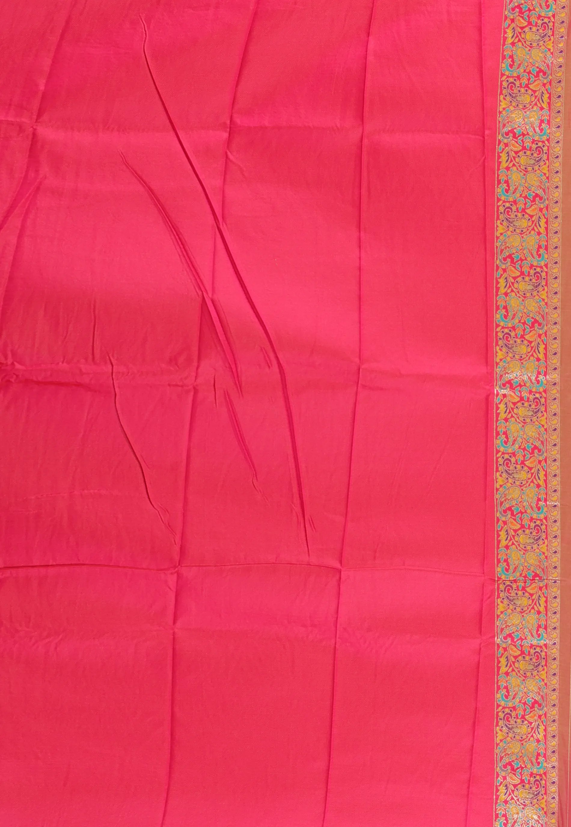 Parrot Green Kanjivaram Silk Saree With Blouse Piece - Adi Akshoy & Co.
