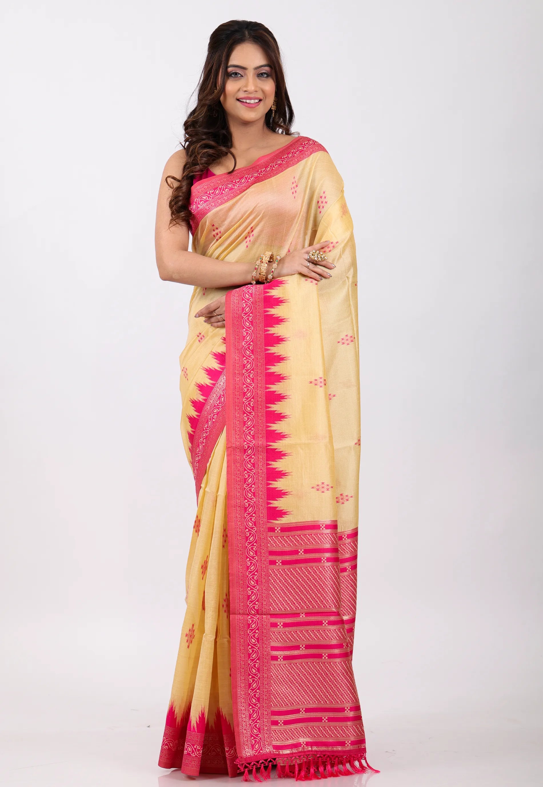Beige with Rani Border Tussar Silk Saree with Blouse Piece - Adi Akshoy & Co.