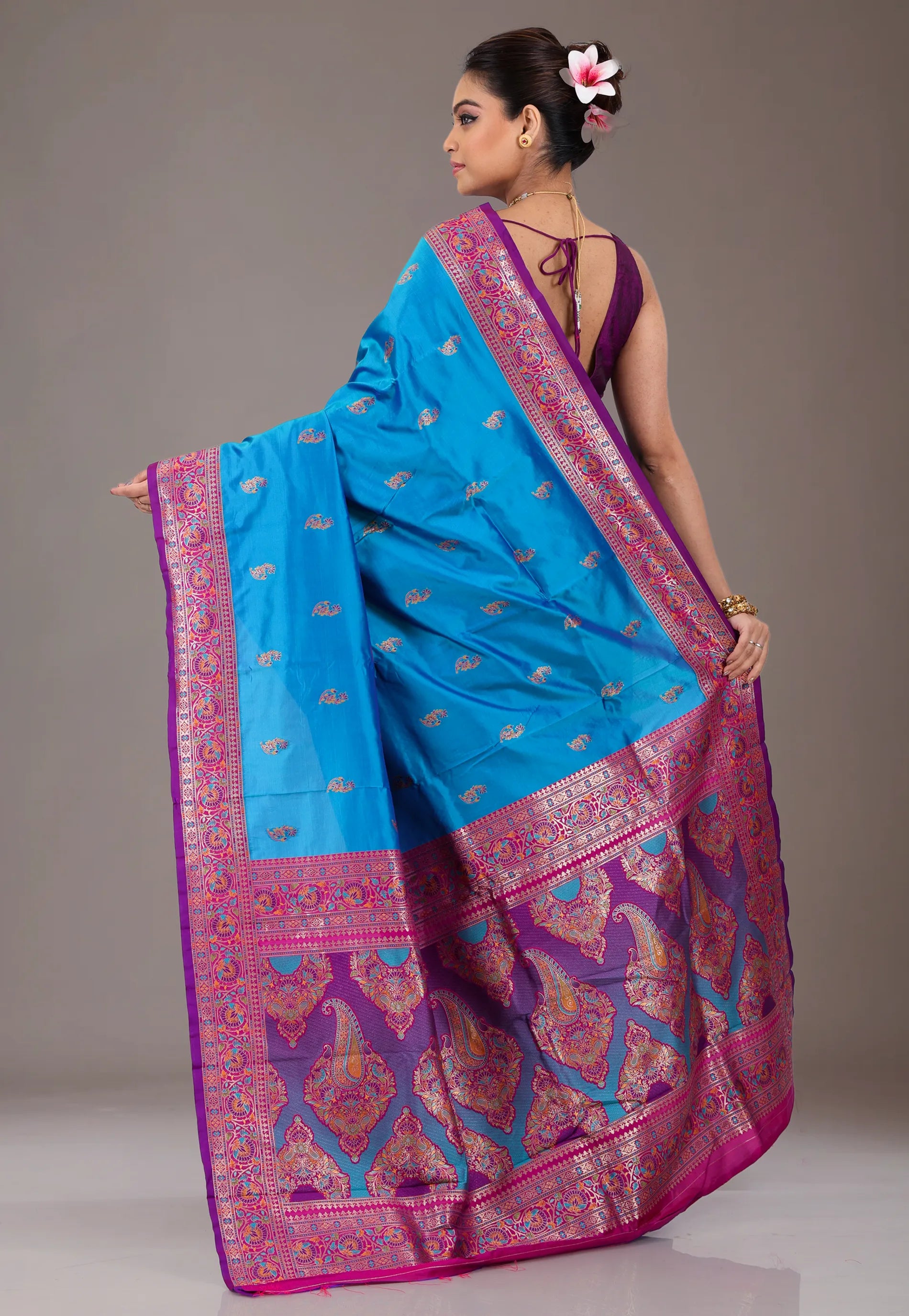 Feroza Blue with Magenta Border Kanjivaram Silk Saree With Blouse Piece - Adi Akshoy & Co.