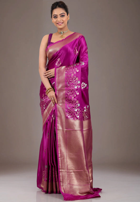 Magenta with Zari work Mashru Silk Saree with Blouse Piece - Adi Akshoy & Co.