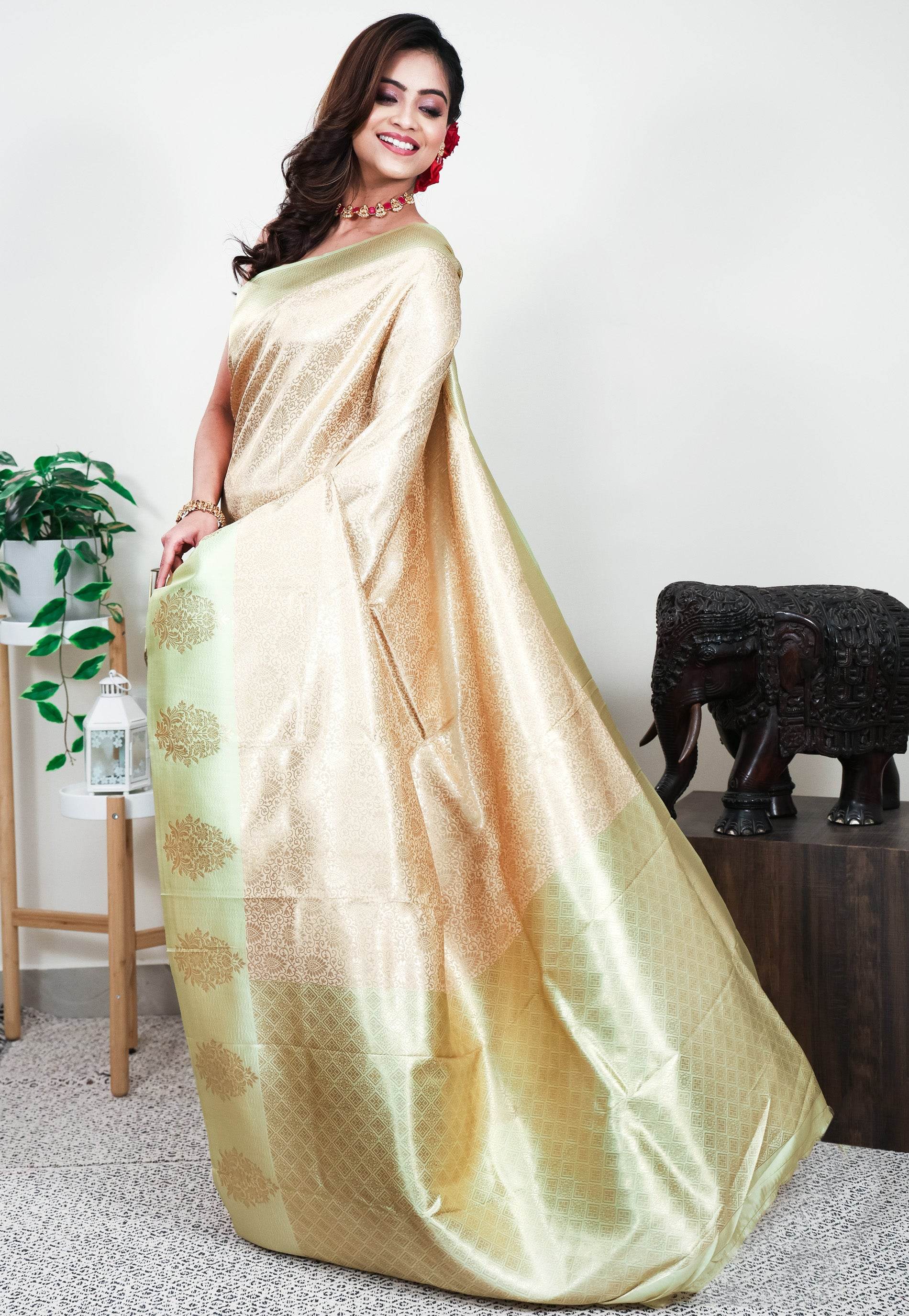 Golden Brocade Mashru Silk Saree with Blouse Piece - Adi Akshoy & Co.
