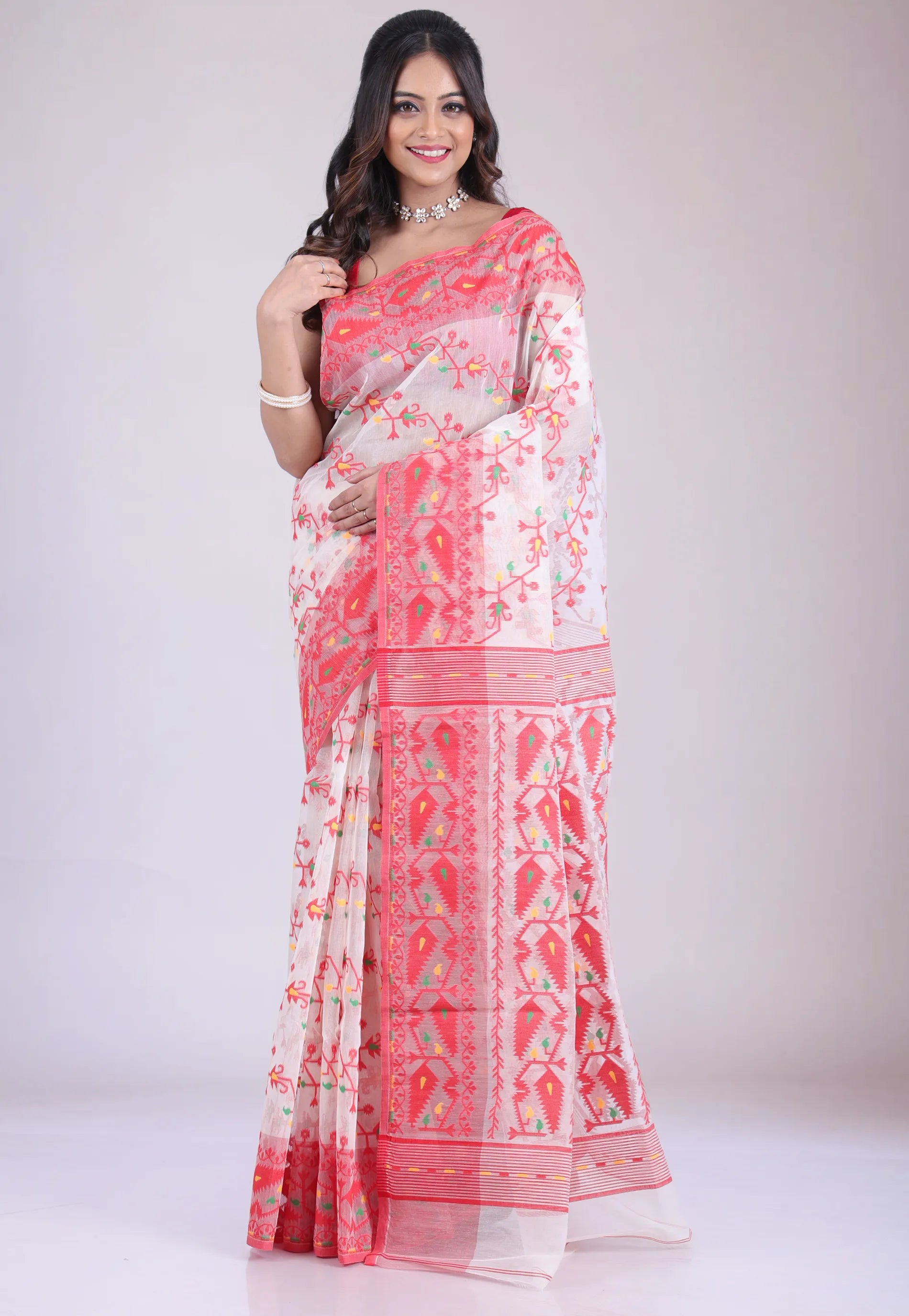 White Dhakai Jamdani Cotton Saree without Blouse Piece - Adi Akshoy & Co.