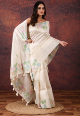 Cream Kantha Silk Saree With Blouse Piece - Adi Akshoy & Co.