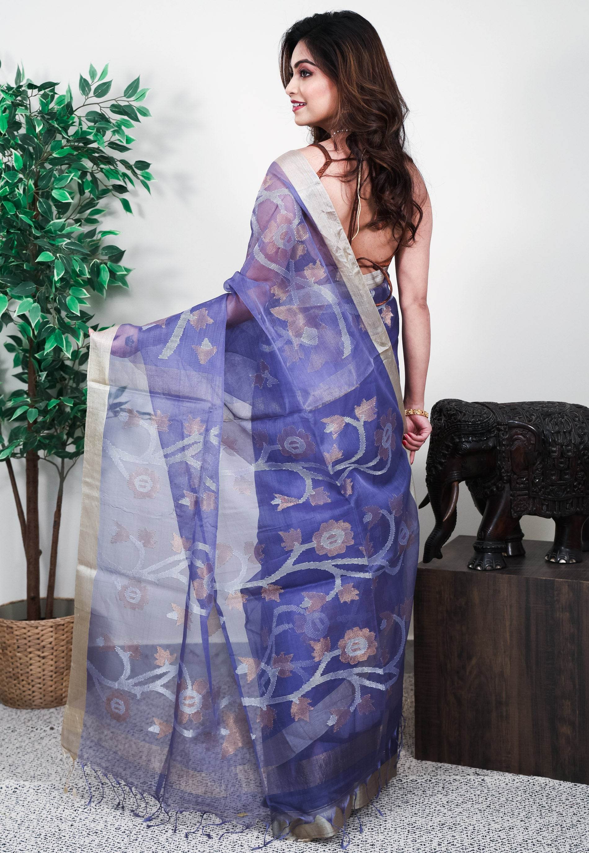 Blue Kora Handloom Pure Silk Saree With Blouse Piece - Adi Akshoy & Co.