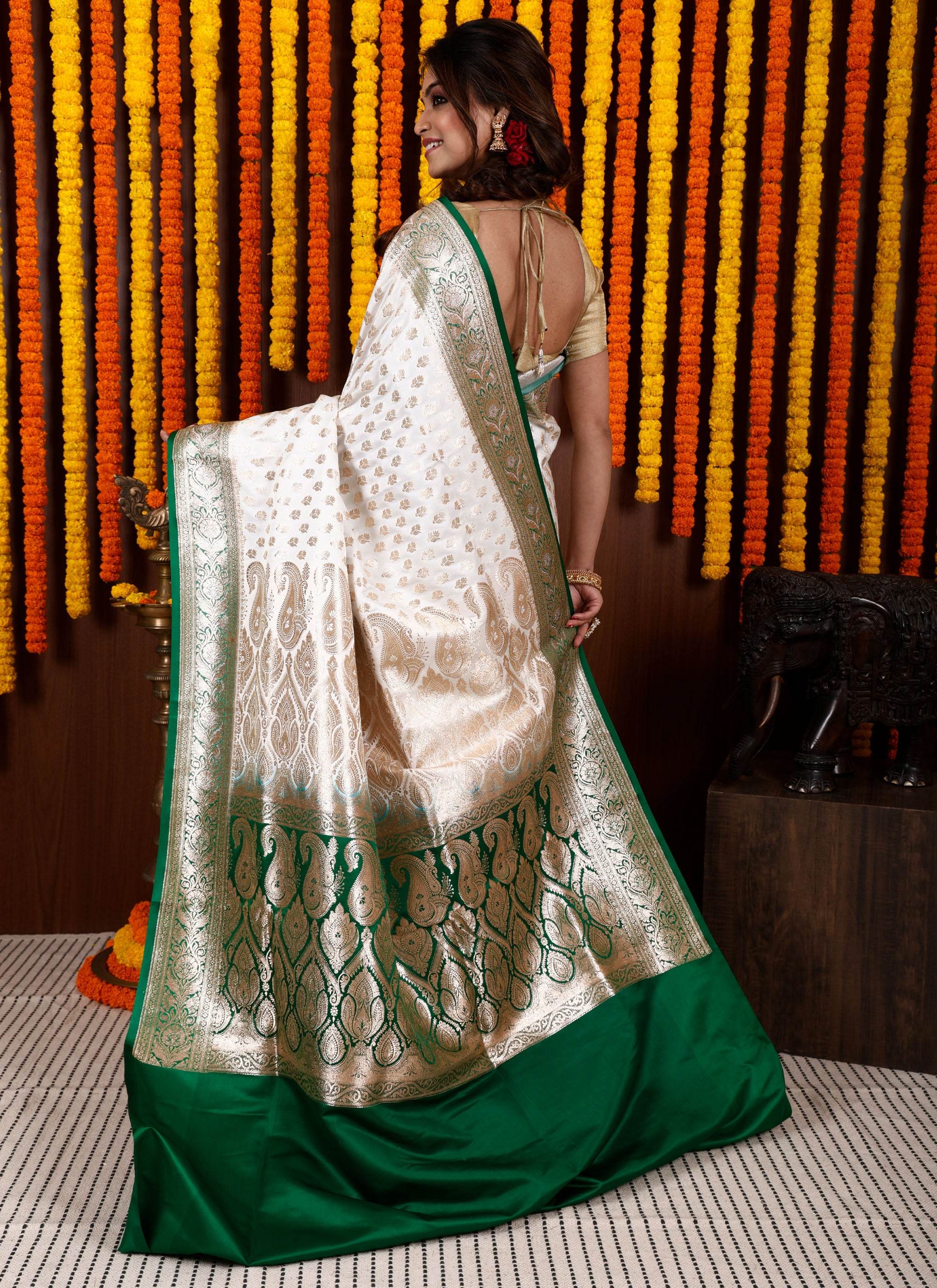 Off White with Green Border Korial Patli Banarasi Silk Saree With Blouse Piece - Adi Akshoy & Co.