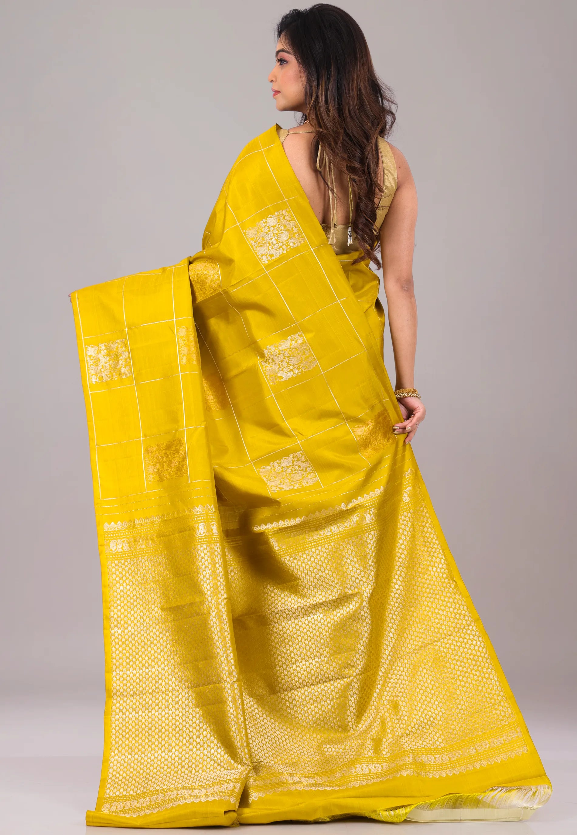 Mustard Yellow Pure Kanjivaram Silk Saree With Blouse Piece - Adi Akshoy & Co.